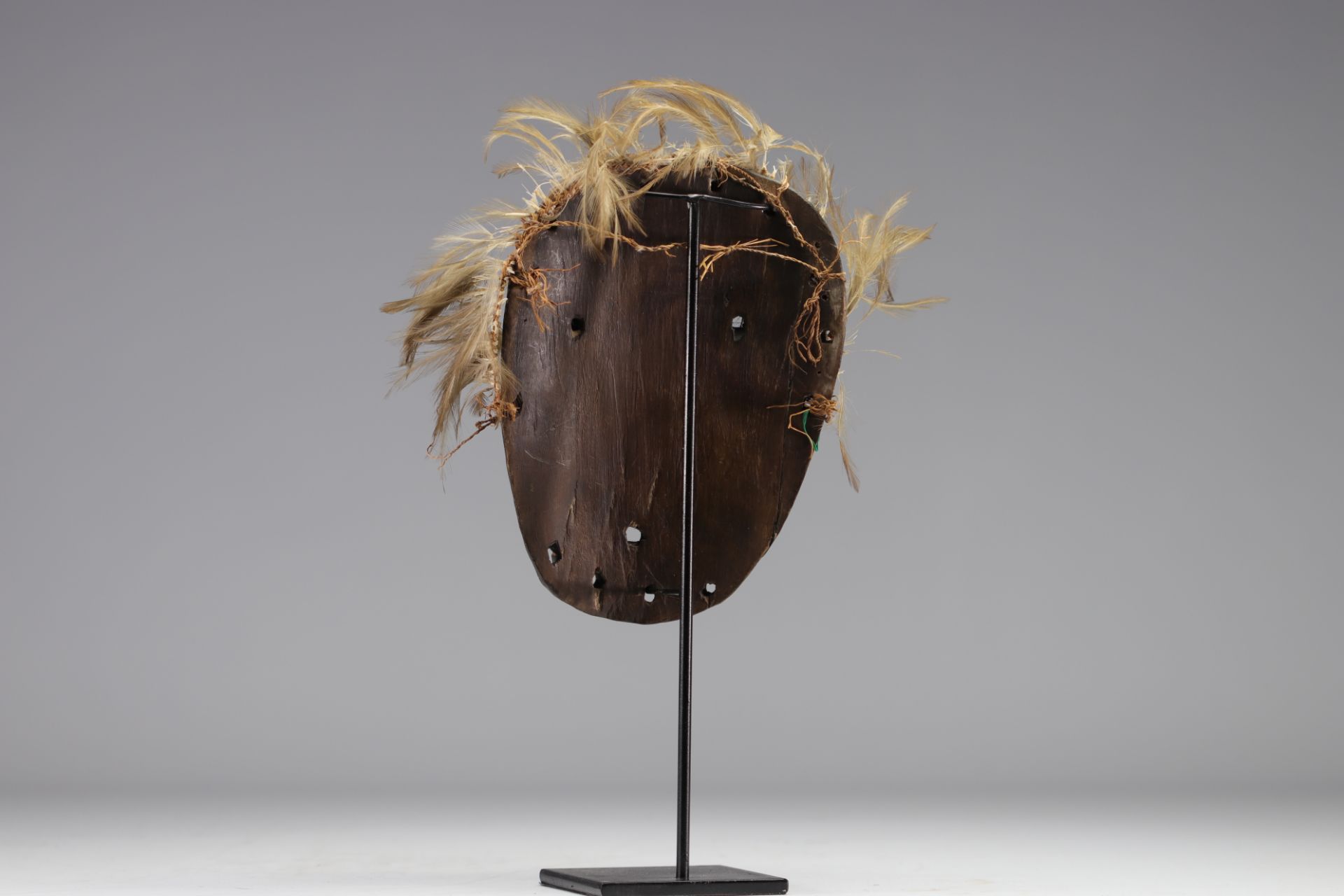 Carved wood and feather Lega mask - Image 3 of 3