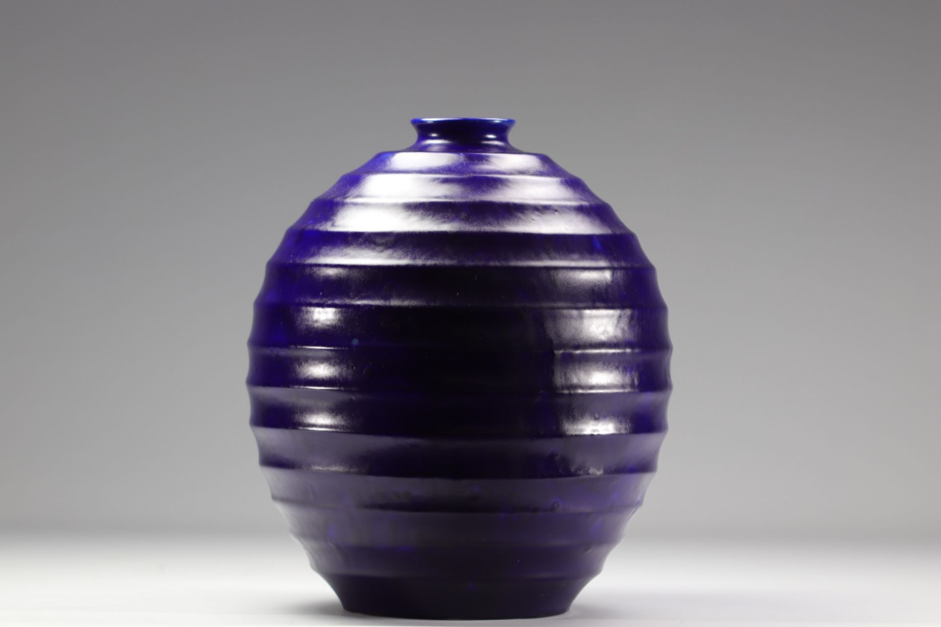 VILLEROY & BOCH Septfontaines, RARE ART DECO blue earthenware vase - Image 5 of 5
