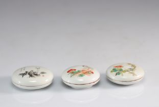 Set of 3 porcelain ink boxes