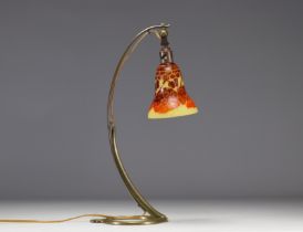 Art Nouveau bronze lamp with acid-etched tulip "Le Verre Francais"