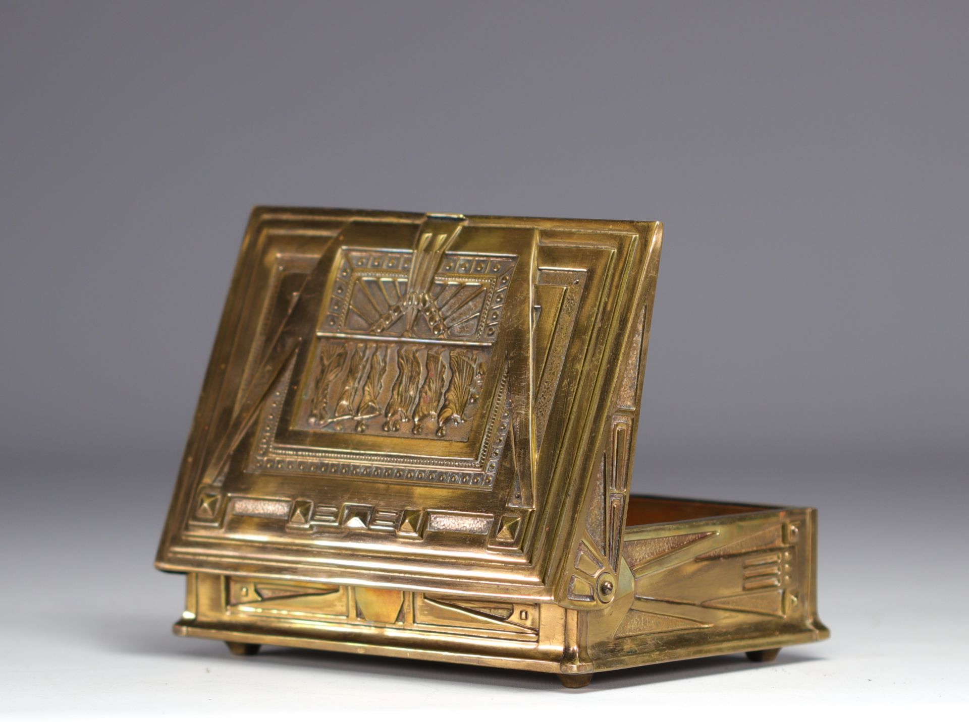 Art-Nouveau jewelry box by Erhard & Söhne.