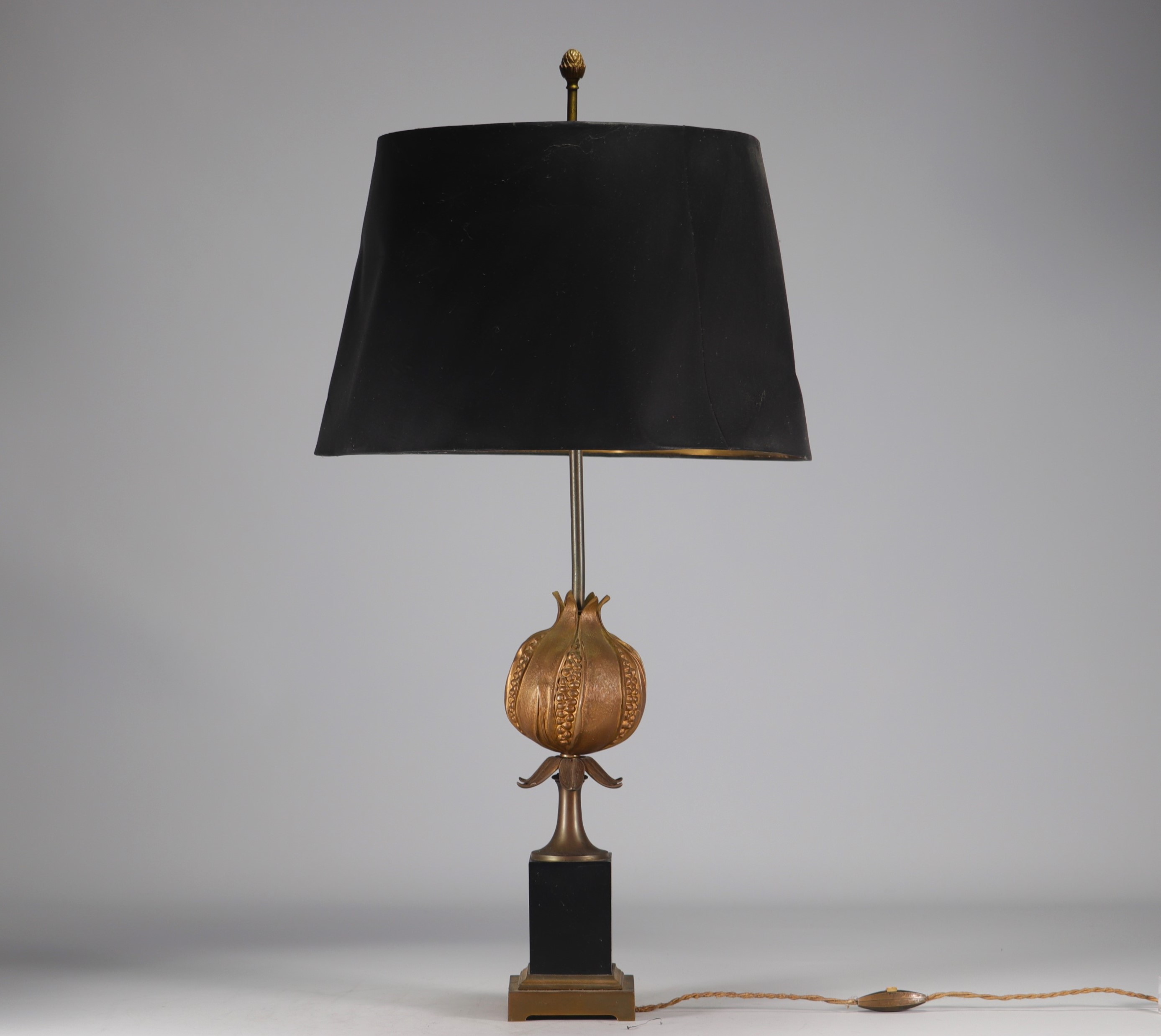 MAISON CHARLES Gilt bronze and brass table lamp depicting a pomegranate