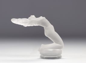 Lalique - radiator cap "young naked woman"