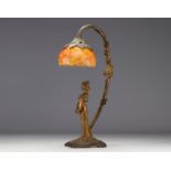 Art Nouveau bronze table lamp with tulip woman - Daum Nancy