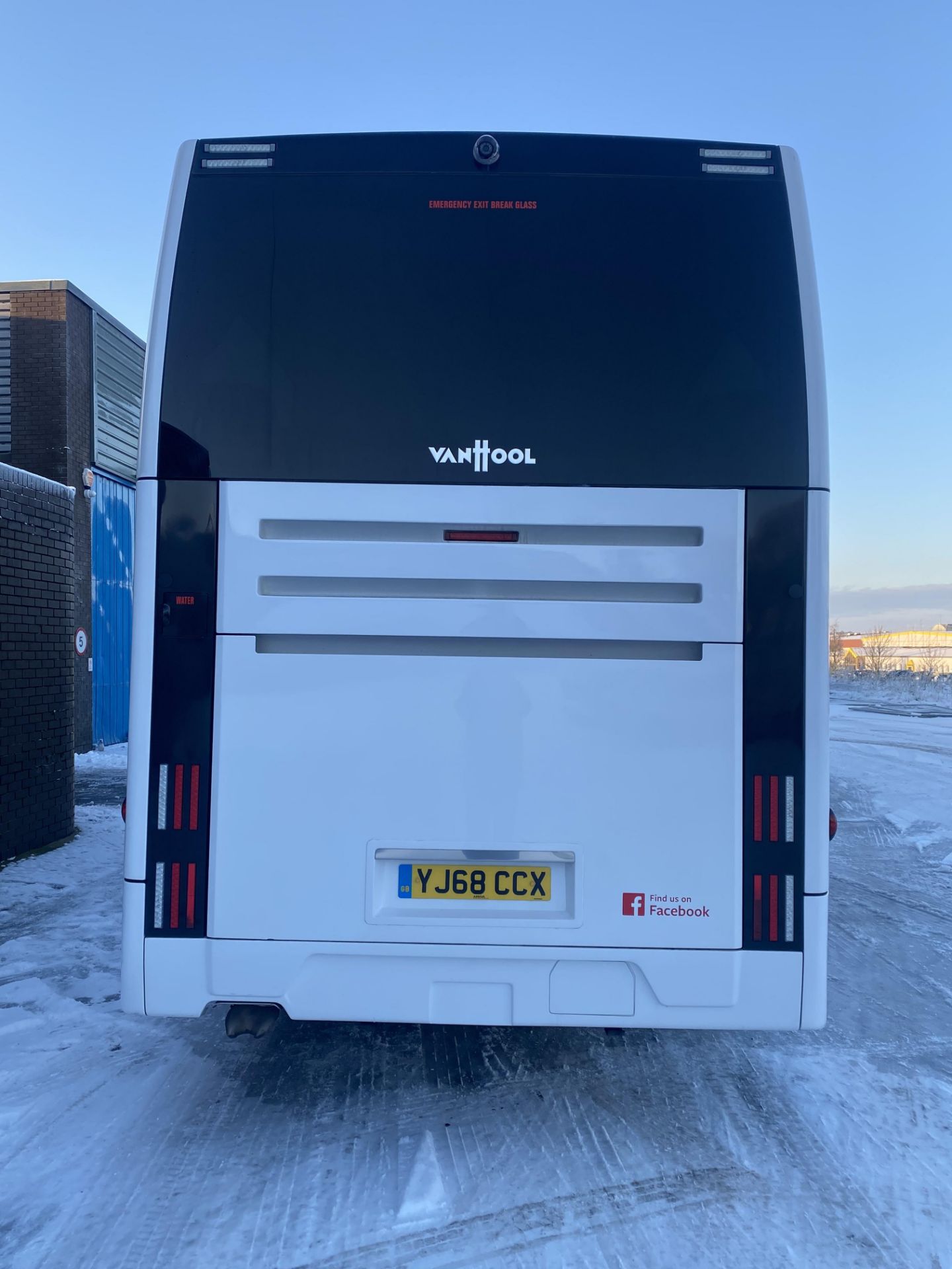 Vanhool EX15H auto 51+2 seater coach, Registration YJ68 CCX , first registered 1st January 2019, 1 - Image 4 of 17