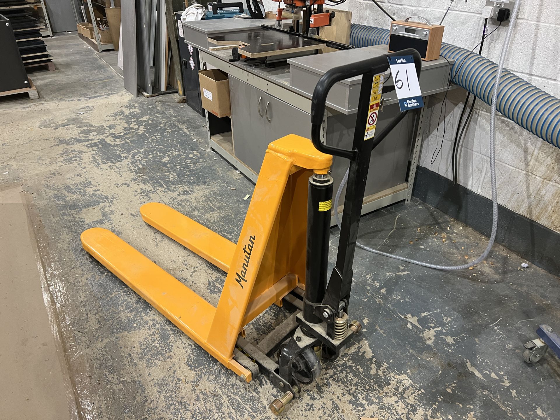 Manutan A107145 high lift (800mm) pallet truck, 1000 kg capacity, S/No.15102-46, DOM 2021, - Image 2 of 4