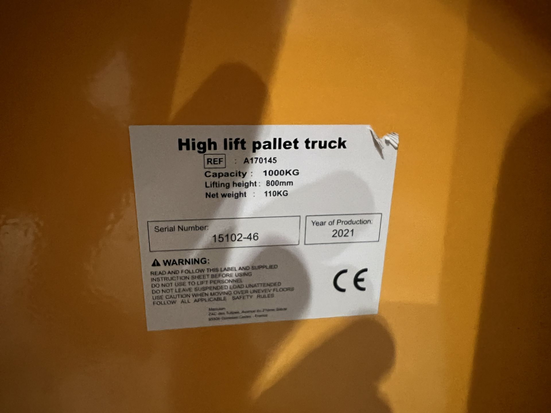 Manutan A107145 high lift (800mm) pallet truck, 1000 kg capacity, S/No.15102-46, DOM 2021, - Image 3 of 4