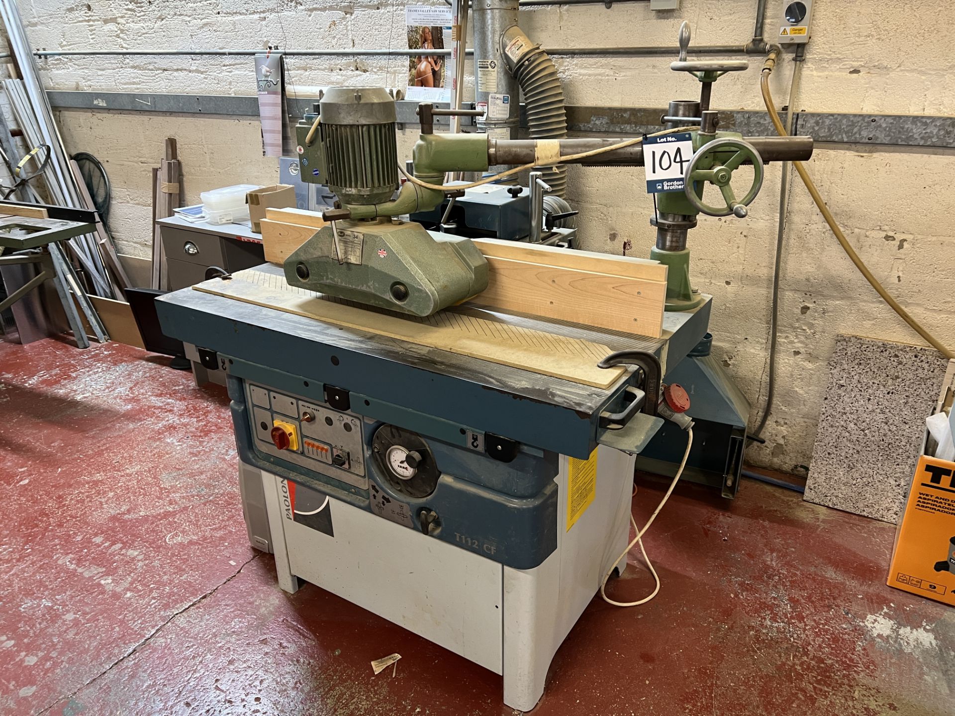 Paoloni T112CF spindle moulder with Smith 34 powered feeder, 1200 x 600mm work table, working speeds - Image 9 of 11