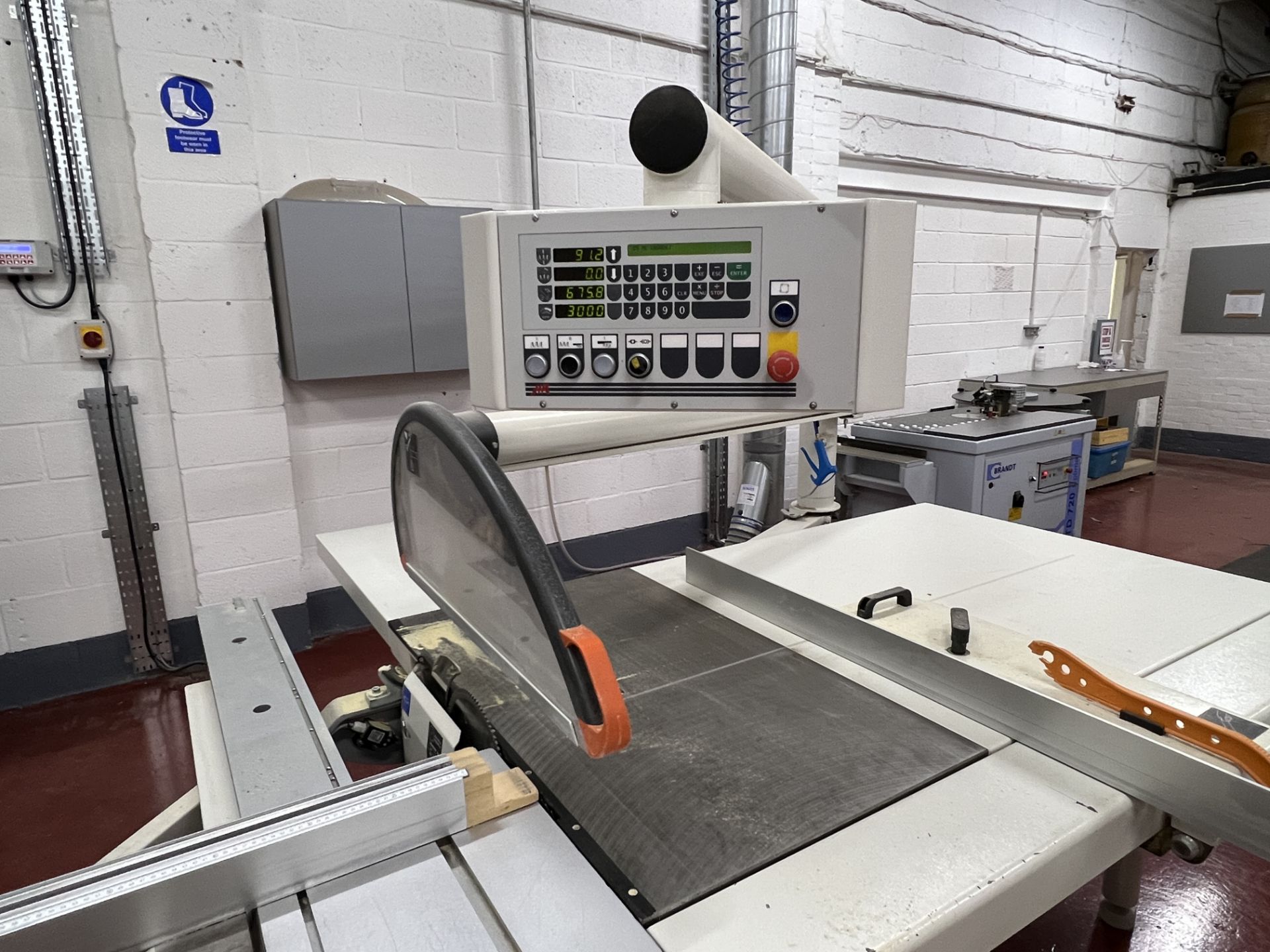 SCM / Casadei SC 400A table panel dimensioning saw with rise, fall, tilt table with electric - Image 4 of 11