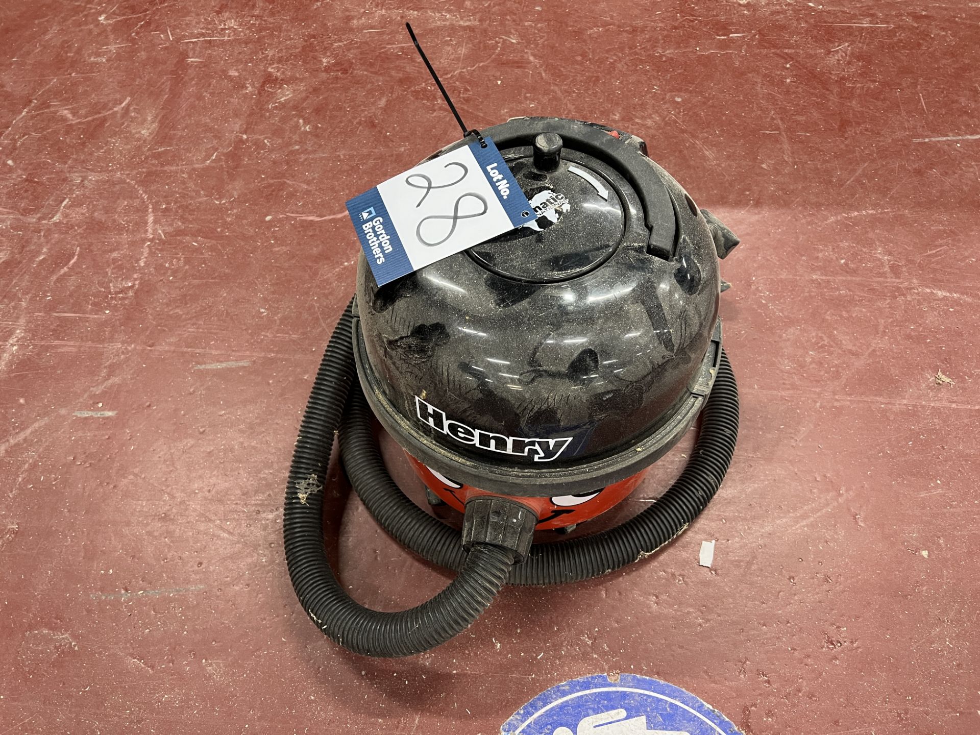 Henry Unmatic vacuum Cleaner with Lo/Hi speed settings, 230 volts, 1200w, S/No.1405294, location