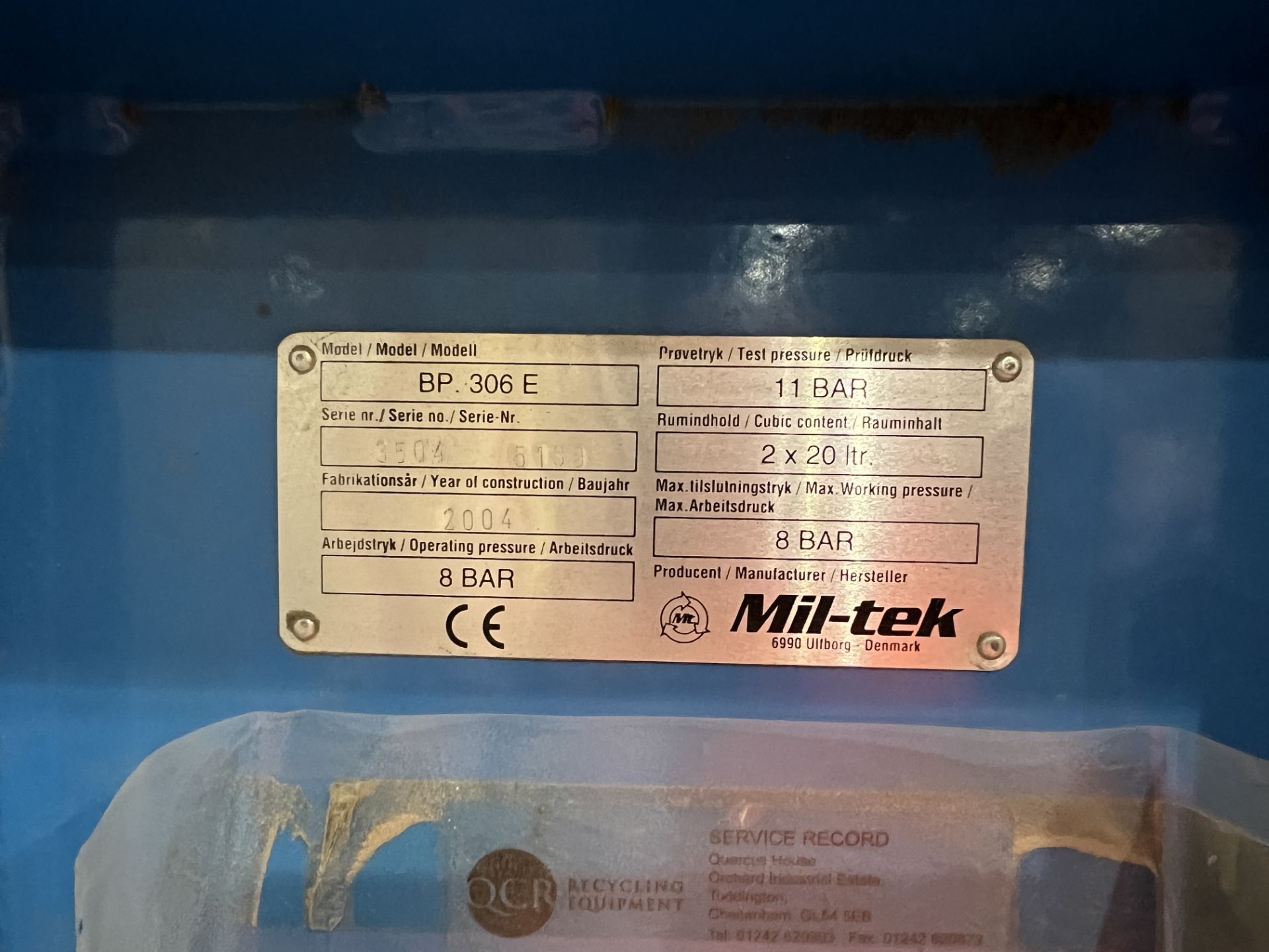 Mil -Tek BP306E/509 a 2 x 20 Lts bale press, 8 bar operating pressure, S/No. 35045139, DOM 2004, - Image 4 of 5