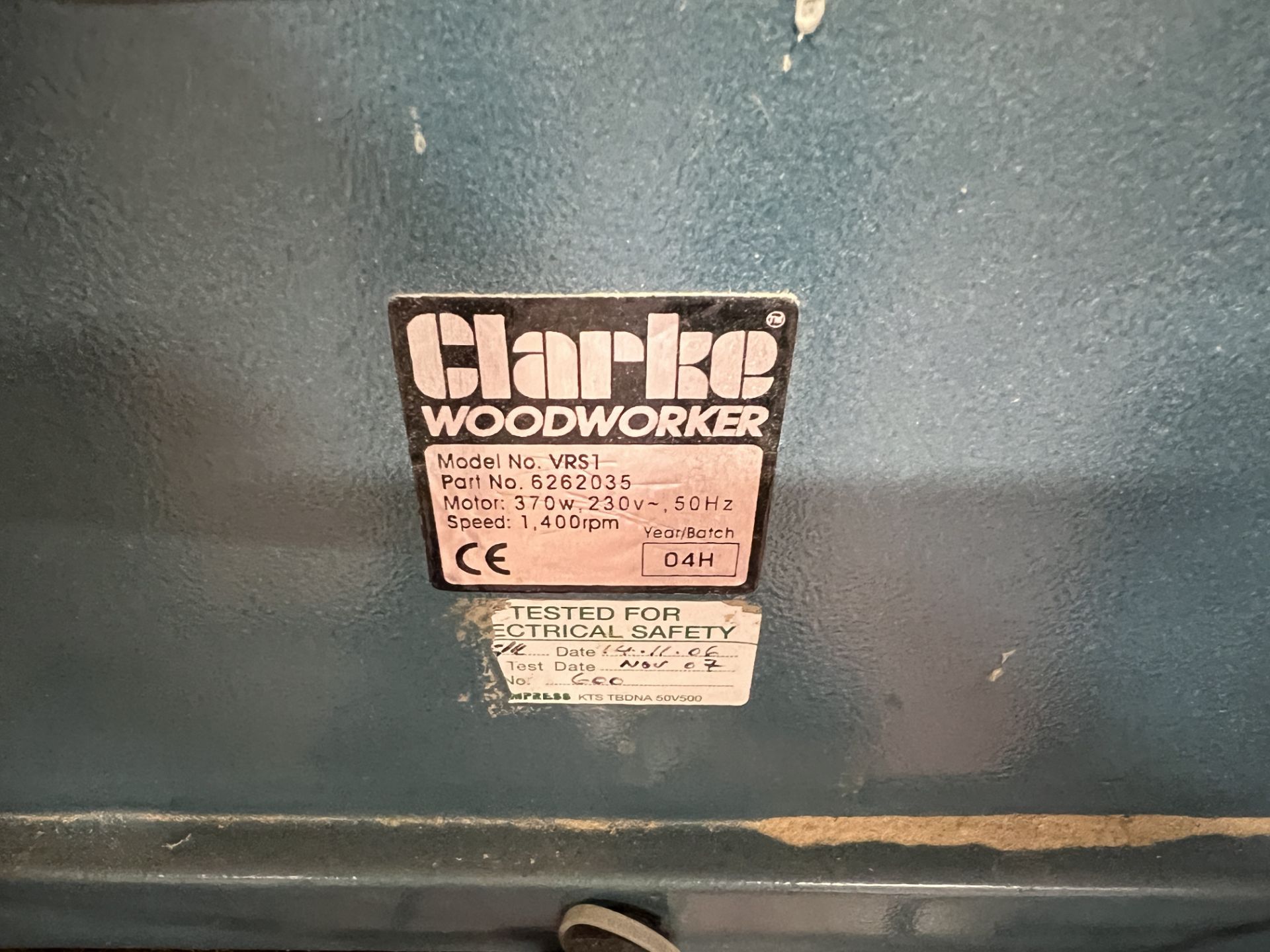 Clarke VRS1 pedestal rotary grit sander, maximum spindle speed 1400 r.p.m, 230 volts, location Manor - Image 3 of 5