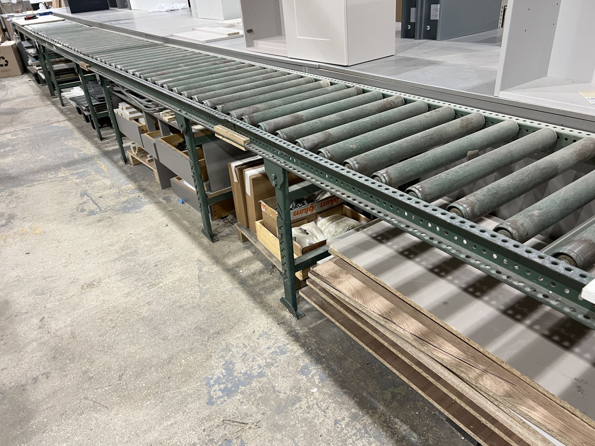 Two runs of gravity roller conveyor, total length 26 m x 600mm wide, location Unit 4 - Image 4 of 5