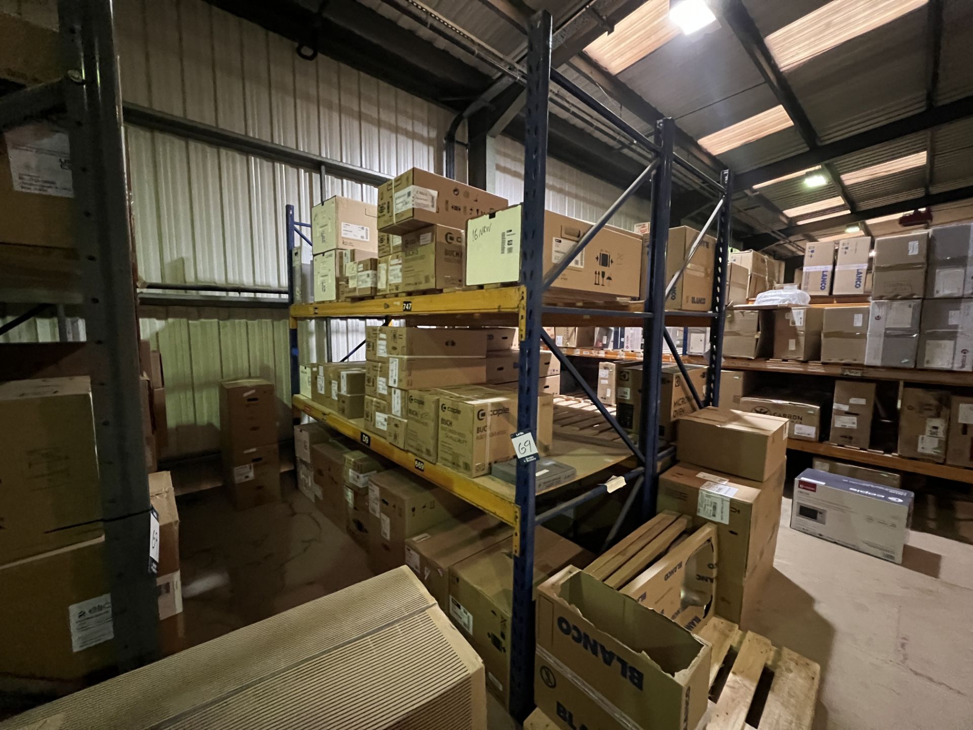 Pallet racking various makes and sizes as follows, two bays of Dexion pallet racking consisting of 2 - Image 3 of 11