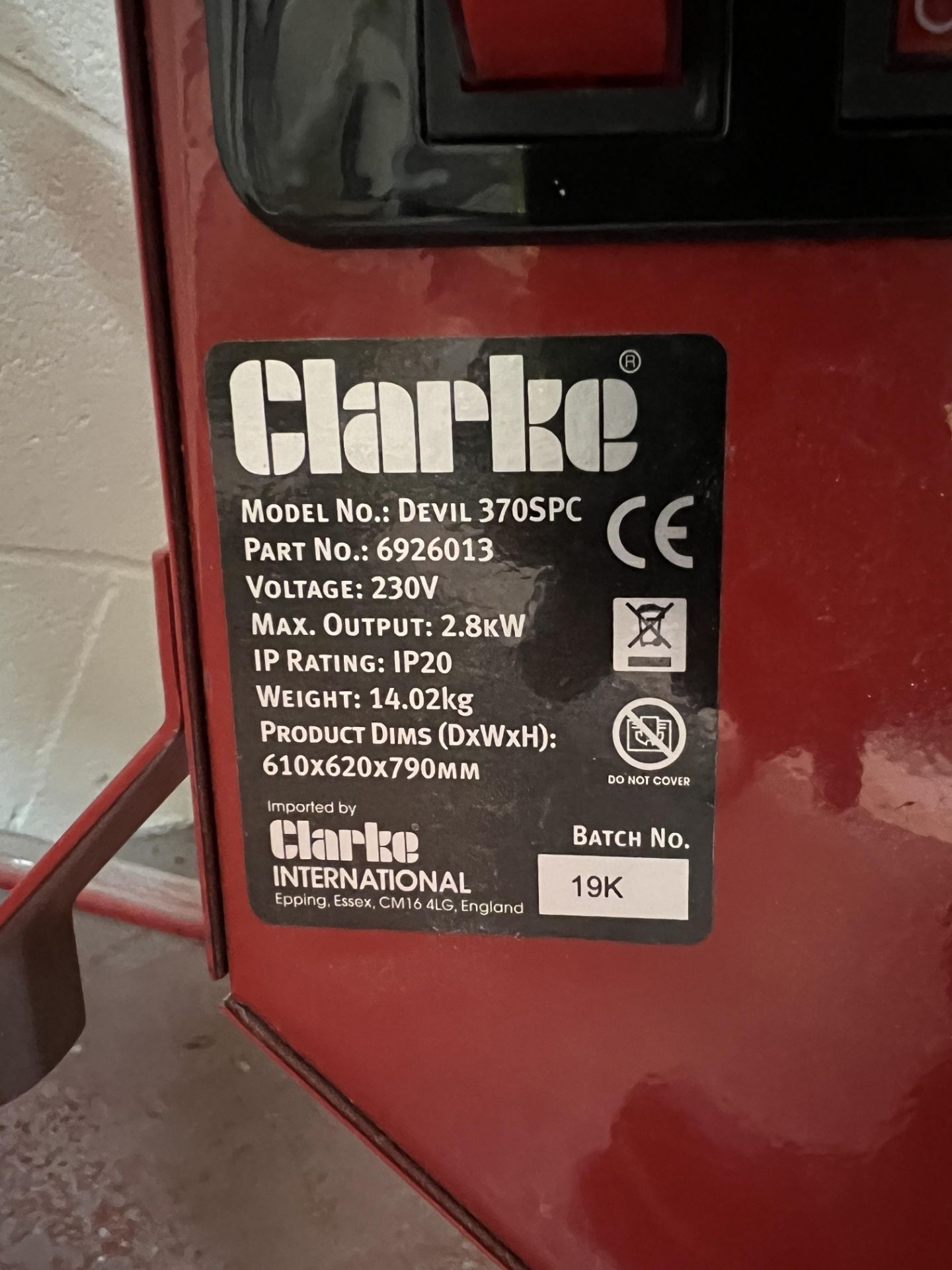 Clark Devil 370SPC Inferred heater with remote control, 230 volts, 2.8 Kw, 2019, location Manor - Image 2 of 4