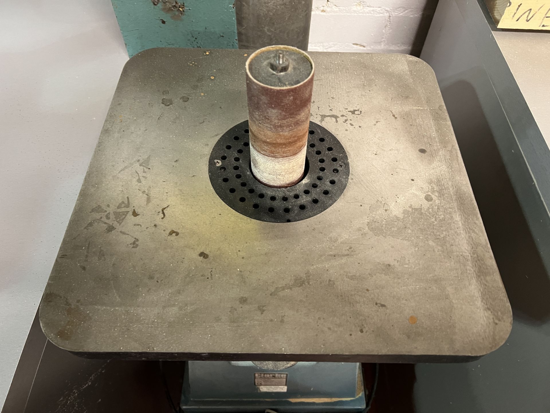 Clarke VRS1 pedestal rotary grit sander, maximum spindle speed 1400 r.p.m, 230 volts, location Manor - Image 4 of 5