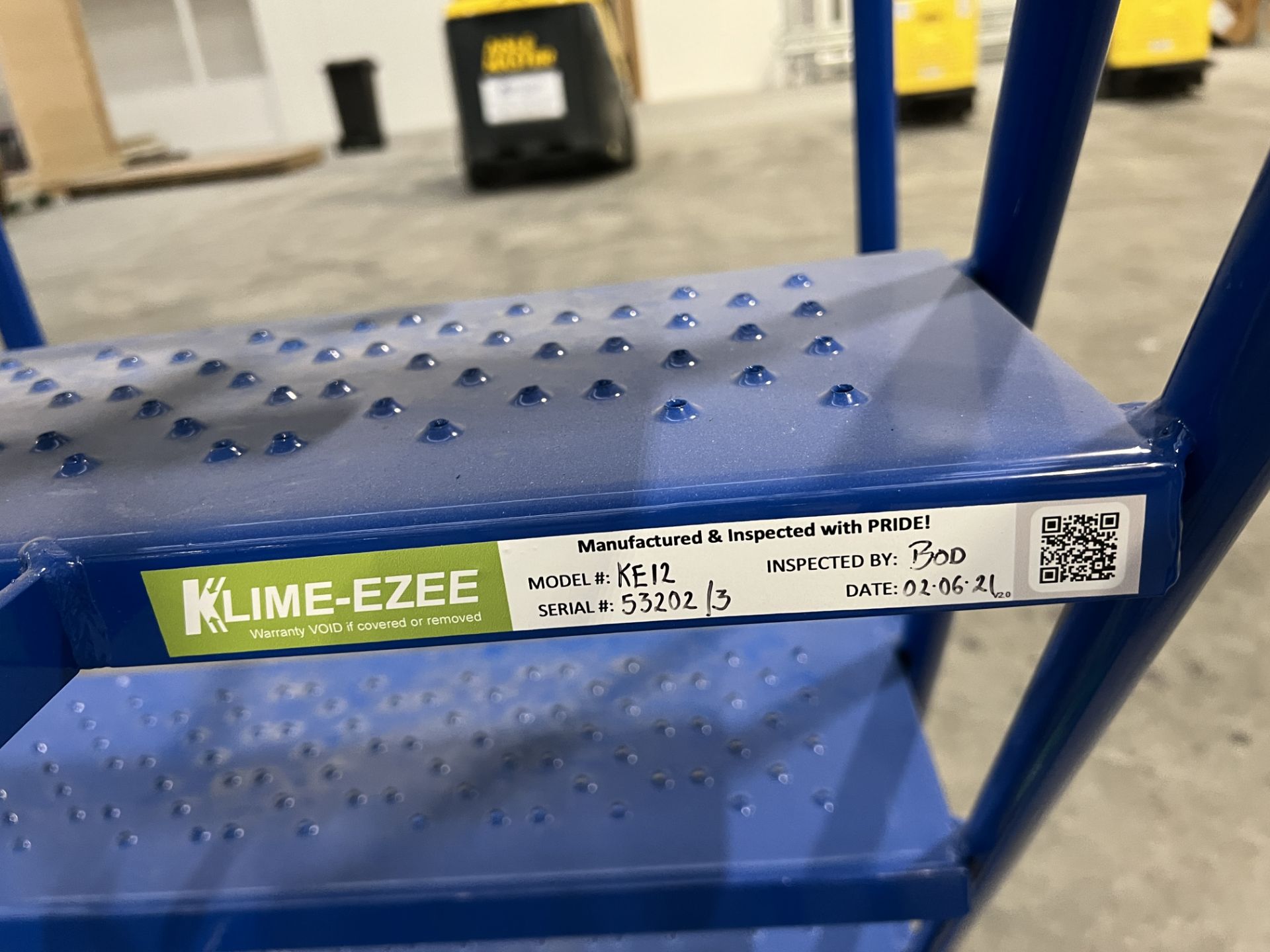 KLIME-EZEE KE12, 12 tread mobile warehouse steps (2021), SWL 300Kg (Unused) - Image 4 of 6