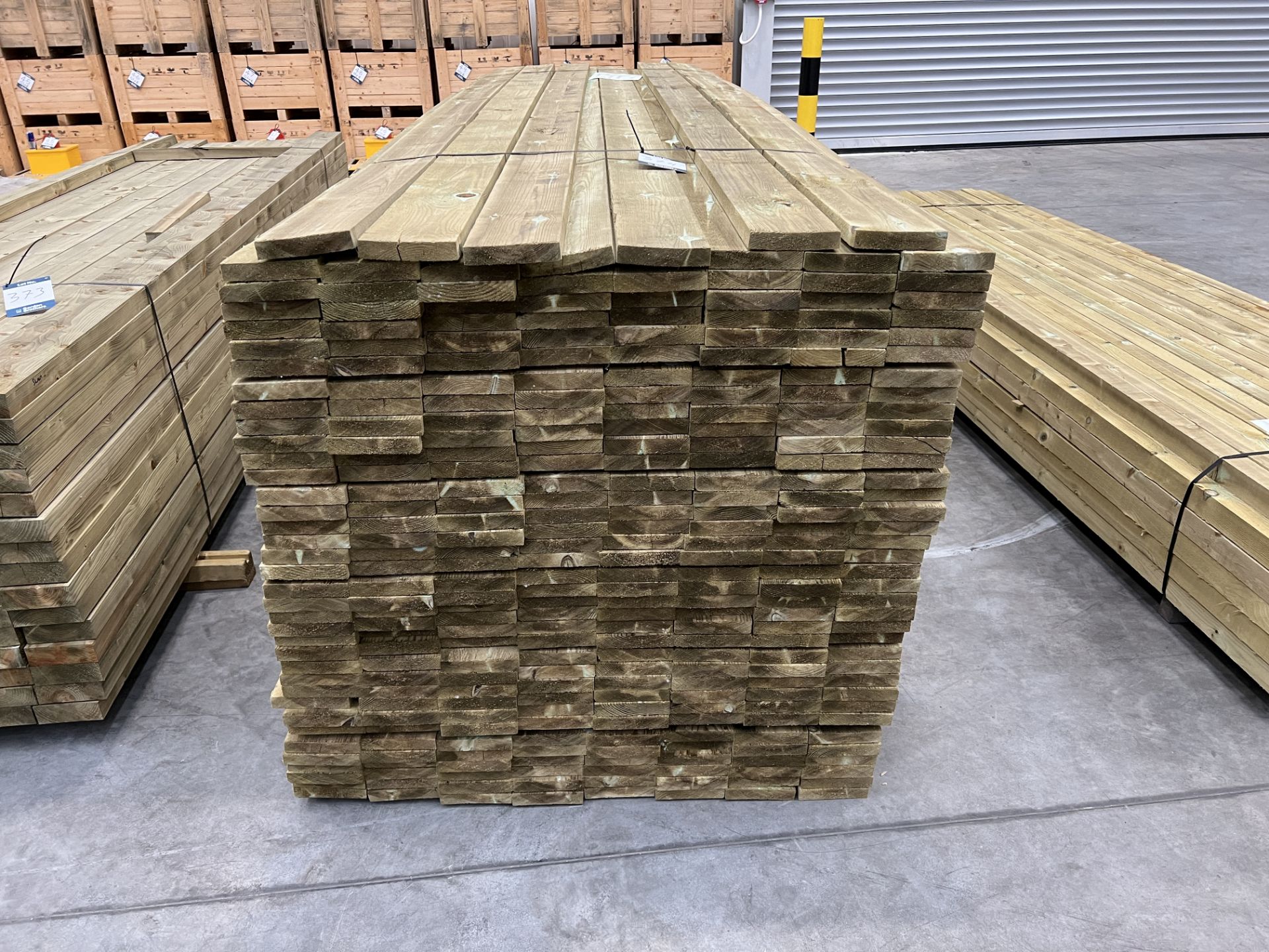 Qty 100 Sawn pressure treated timber 3.6m long x 135mm wide x 25mm thick (Unused) - Image 2 of 5