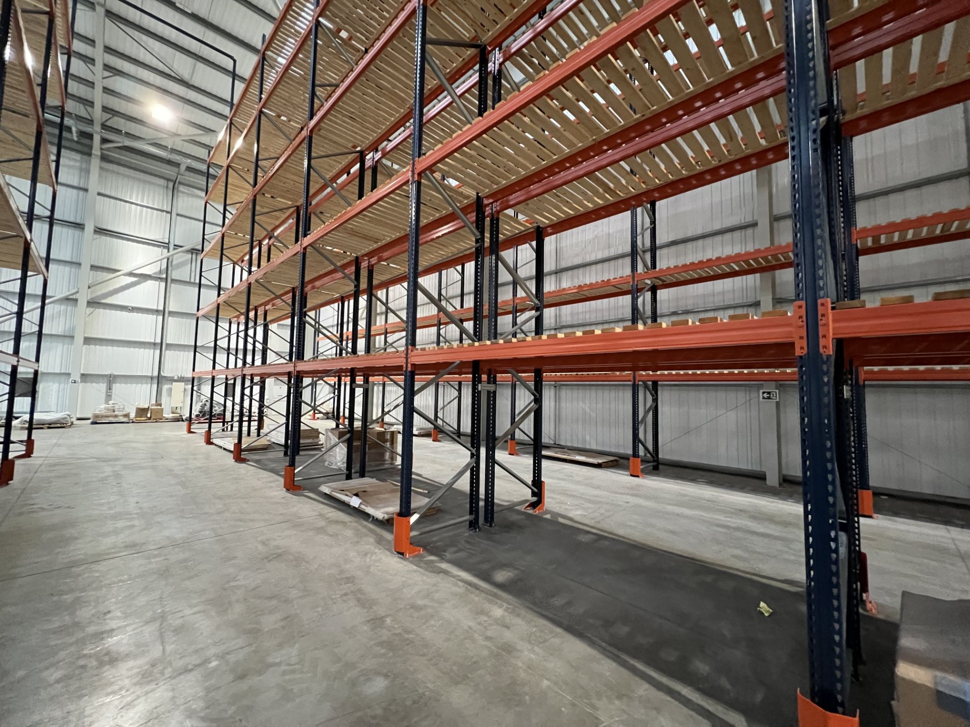 Mecalux M-22P high bay boltless pallet racking (2021), consisting of two back to back 49.7 metre - Image 6 of 11