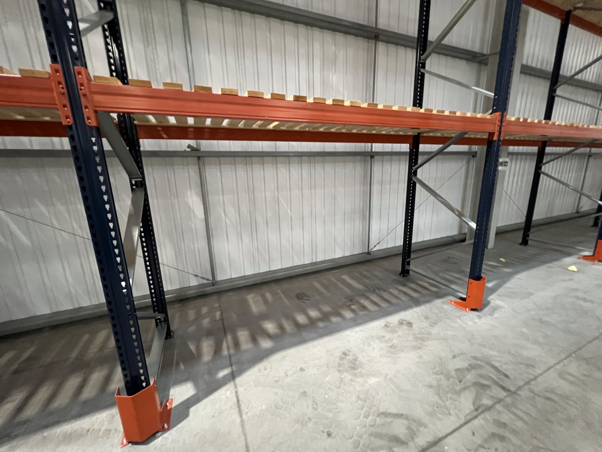 Mecalux M-22P high bay boltless pallet racking (2021), a 53 metre single run with 16 bays, to - Image 10 of 17