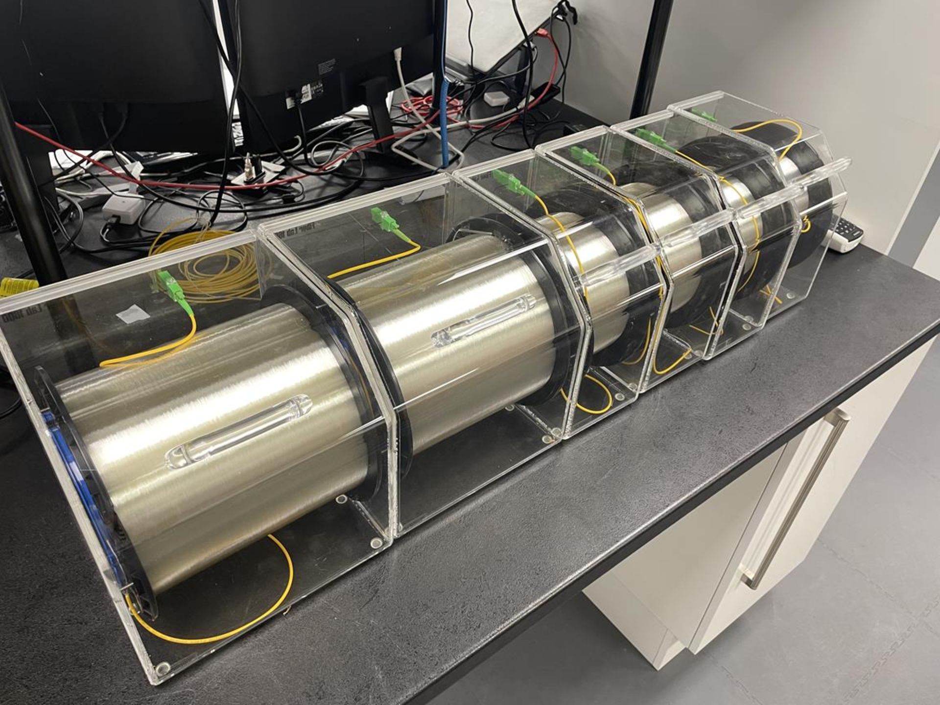 2x Encased Spools of M2 Optrics Fiber Lab 1600 40Km SMF-U with 2x Fiber Lab 800 10Km and 2x 5Km - Image 2 of 5