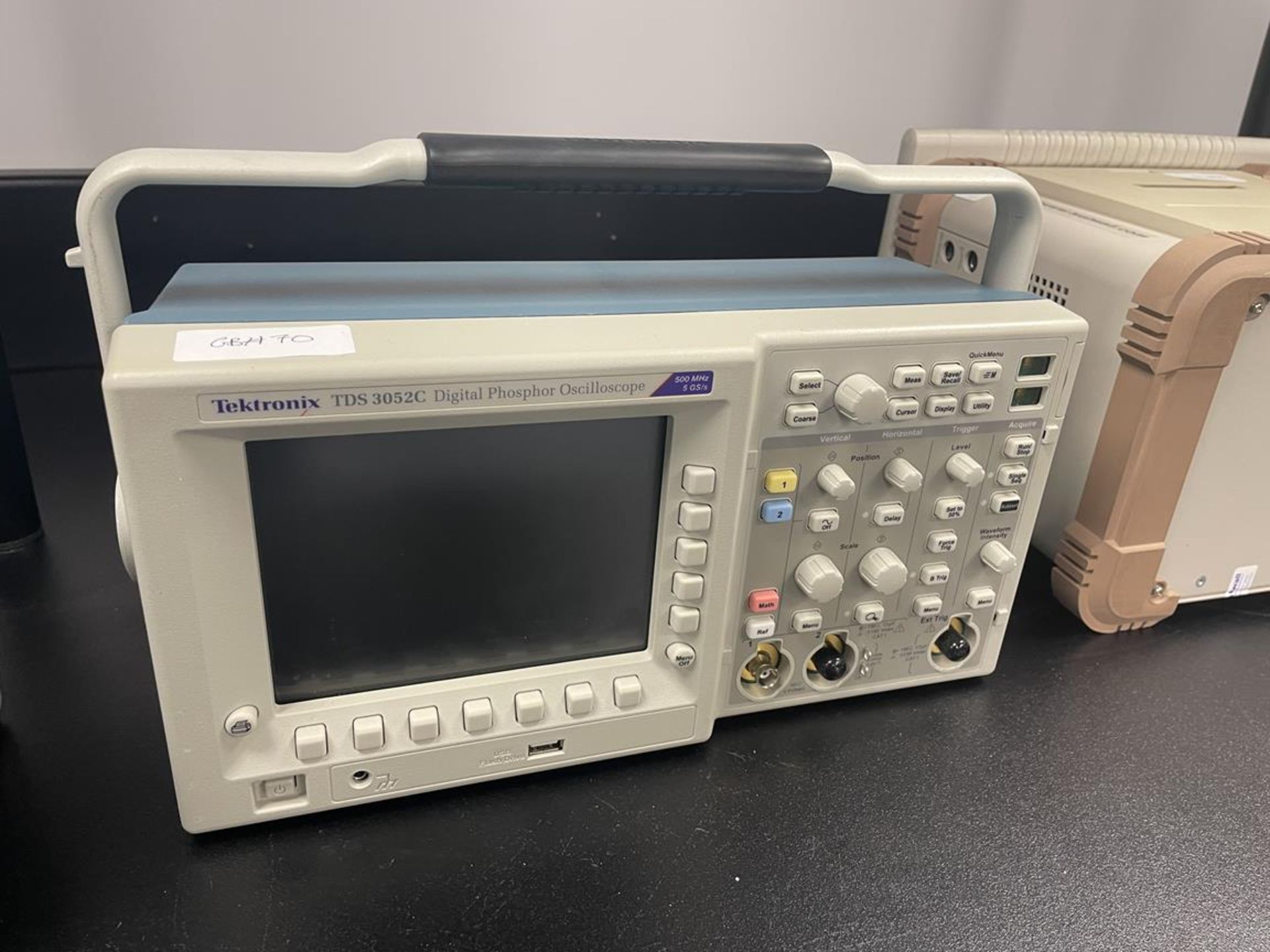Tektronix TDS 3052C Digital Phorshor Oscilliscope 500MHz 5 GS/s S/No. C012110 (GB REF#70)