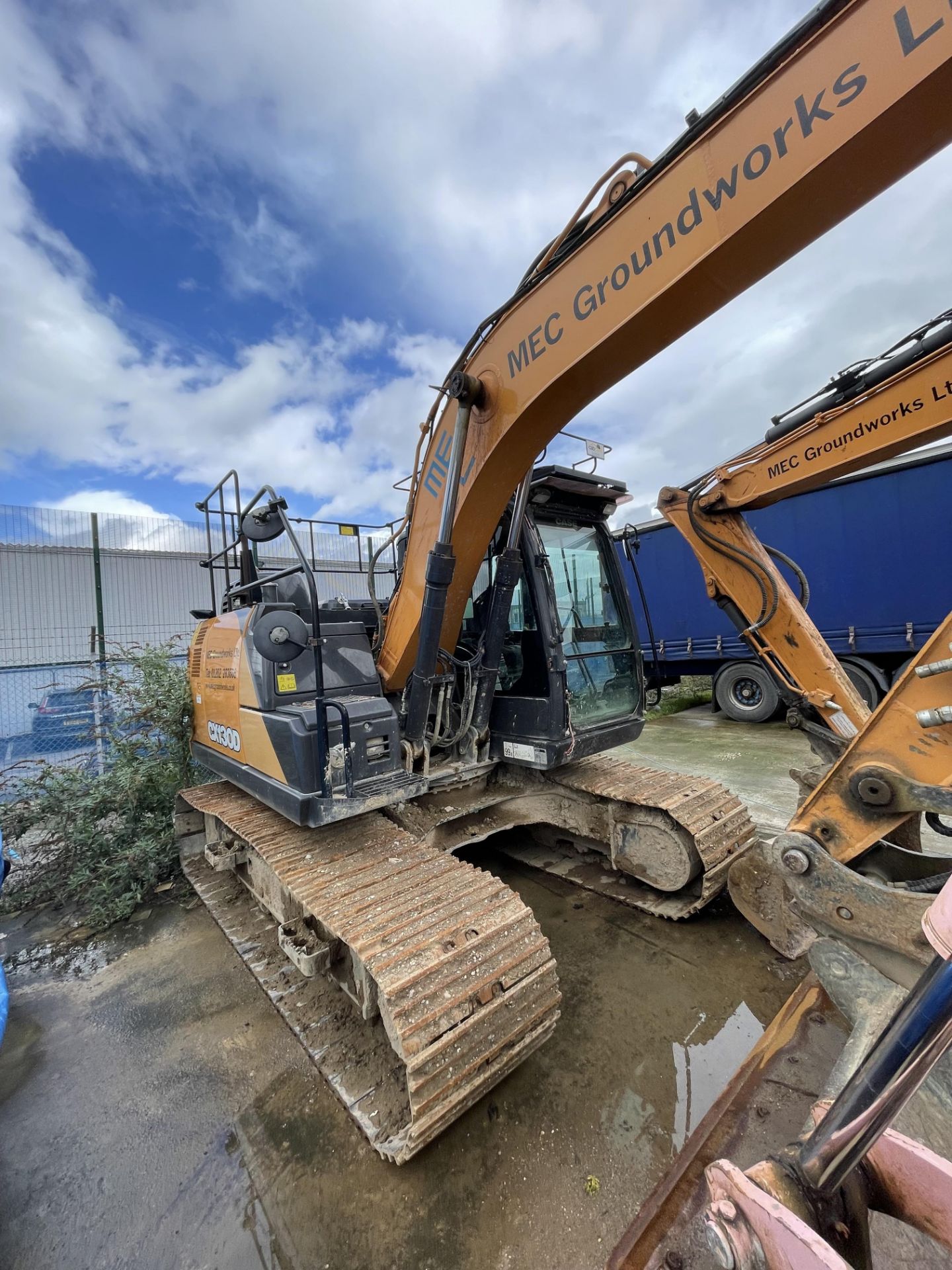 Case CX130D 13 Ton Excavator, S/N NSU13DMNZLA13867 (2019) 5932.6 Hrs, Max operating mass 1500kg with - Image 2 of 6
