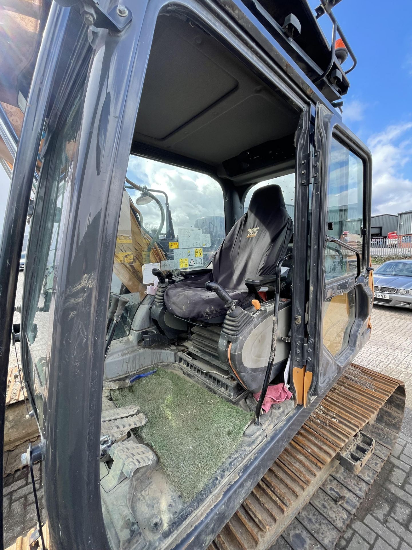 Case CX130D 13 Ton Excavator, S/N NSU13DMNZLA13806 (2019) 5836.6 Hrs, Max operating mass 1500kg with - Image 5 of 7