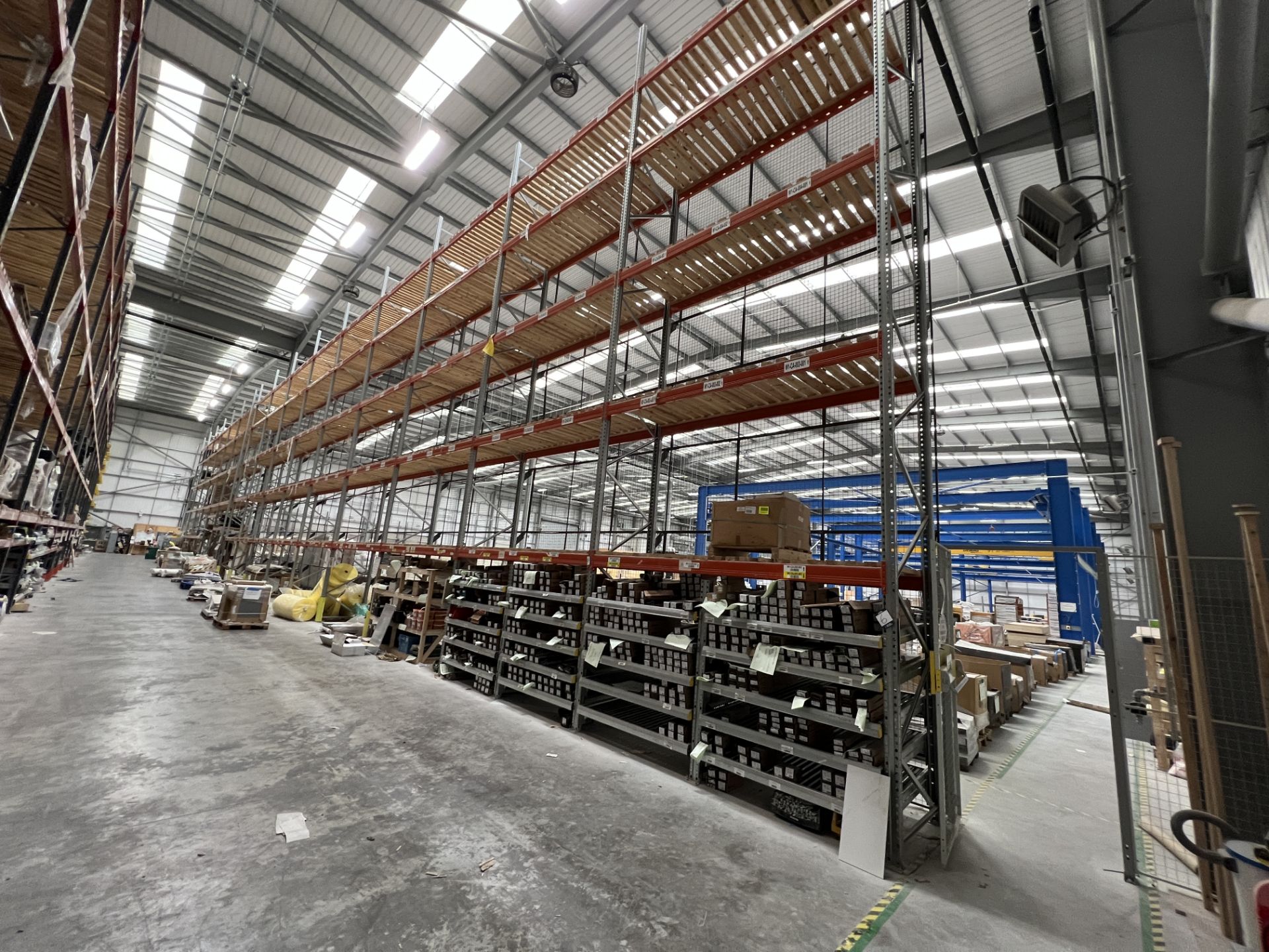 AF, high bay pallet racking consisting 15 bays with 150 x 3.3m x 140mm crossbeams, 17 x 10m x 1.2m - Image 5 of 12