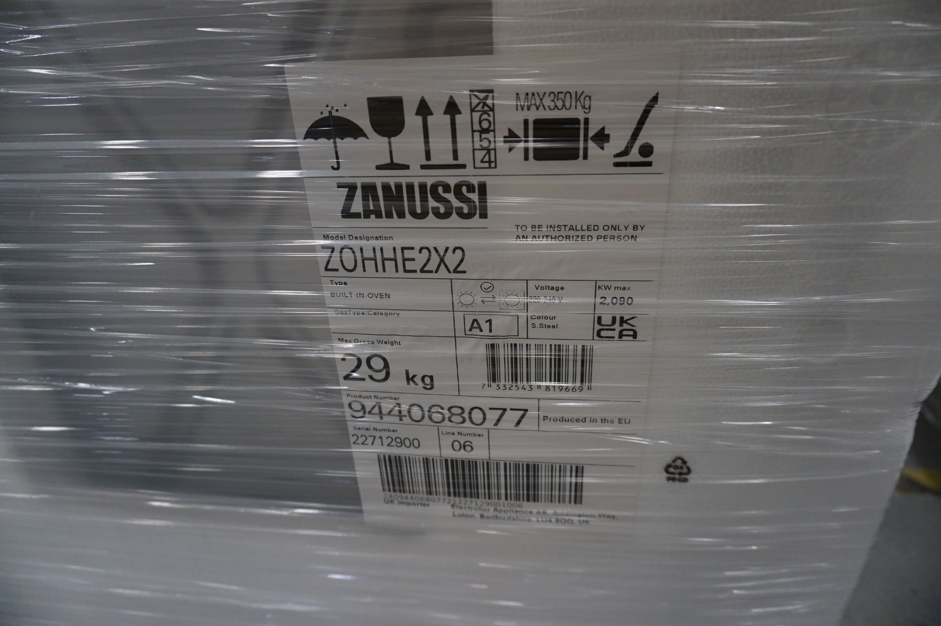 Kitchen white goods to include integrated Zanussi, ZNFN18FSF fridge/freezer, Zanussi, SWD76NB4PW - Image 5 of 10