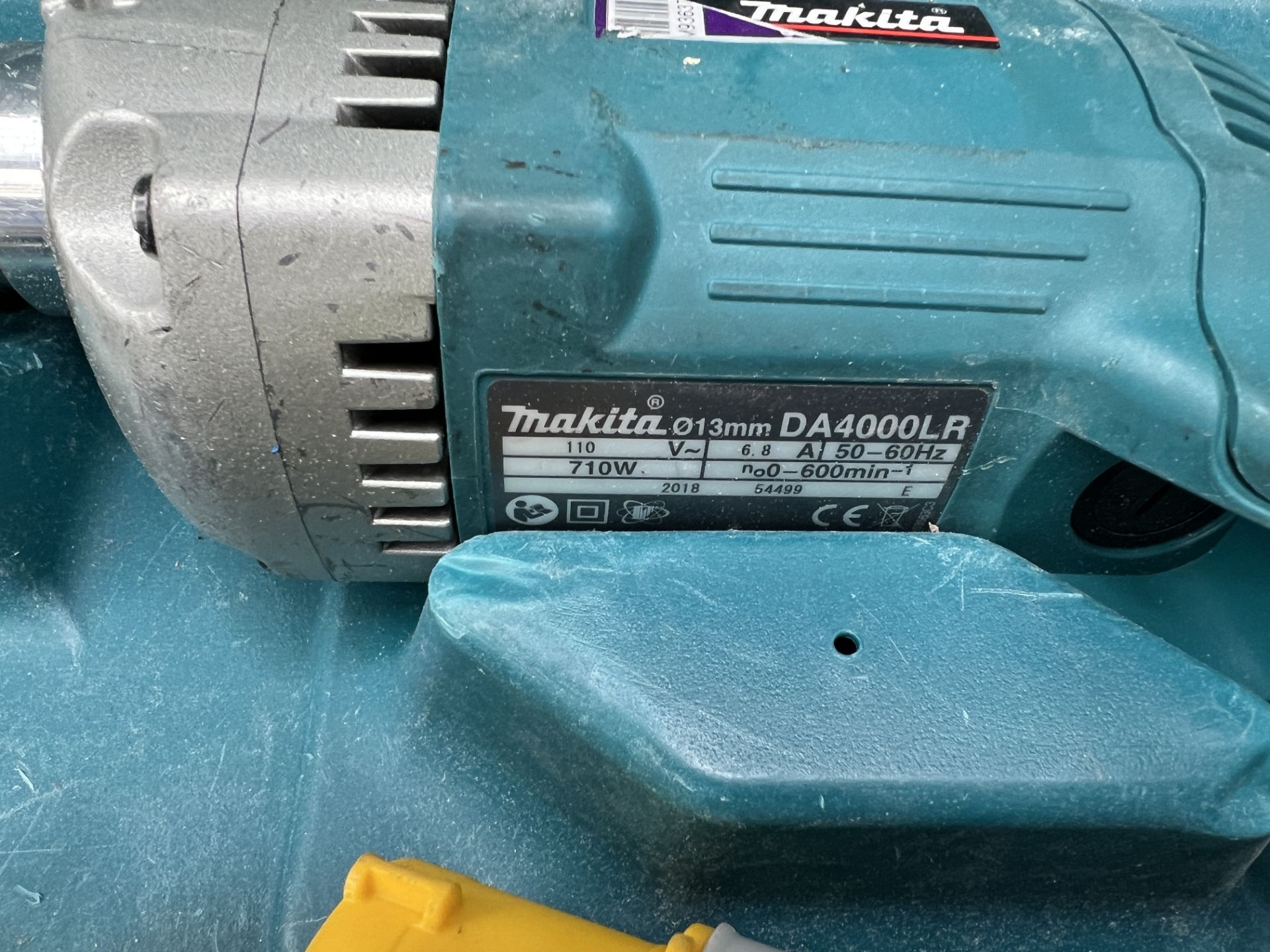 Makita, DA4000LR angle drill with angle attachment, 110 volts and case (DOM: 2015) (no handle) - Image 2 of 3