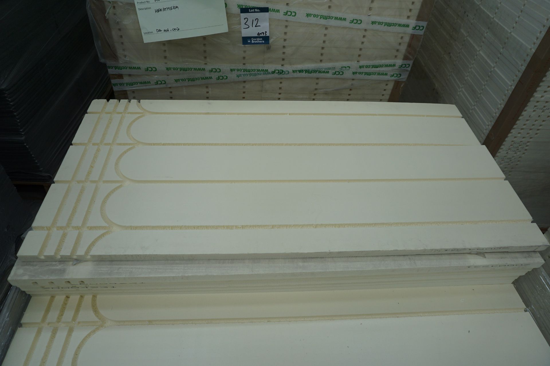 Approx. 150x (no.) Cellecta, Heatherm XLFO high compressive underfloor heating insulation sheets, - Image 4 of 6