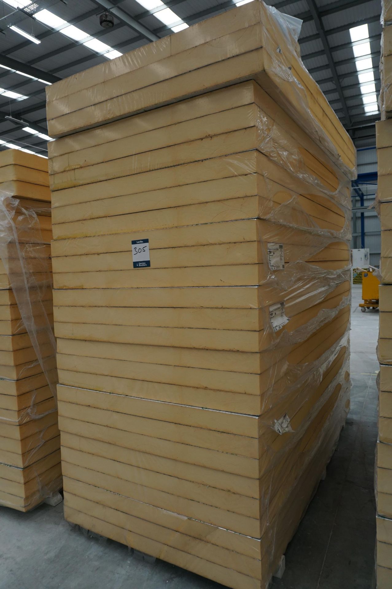 27x (no.) Kingspan, Therma TP10 insulation boards, 1200 x 2400 x 90mm - Image 2 of 4