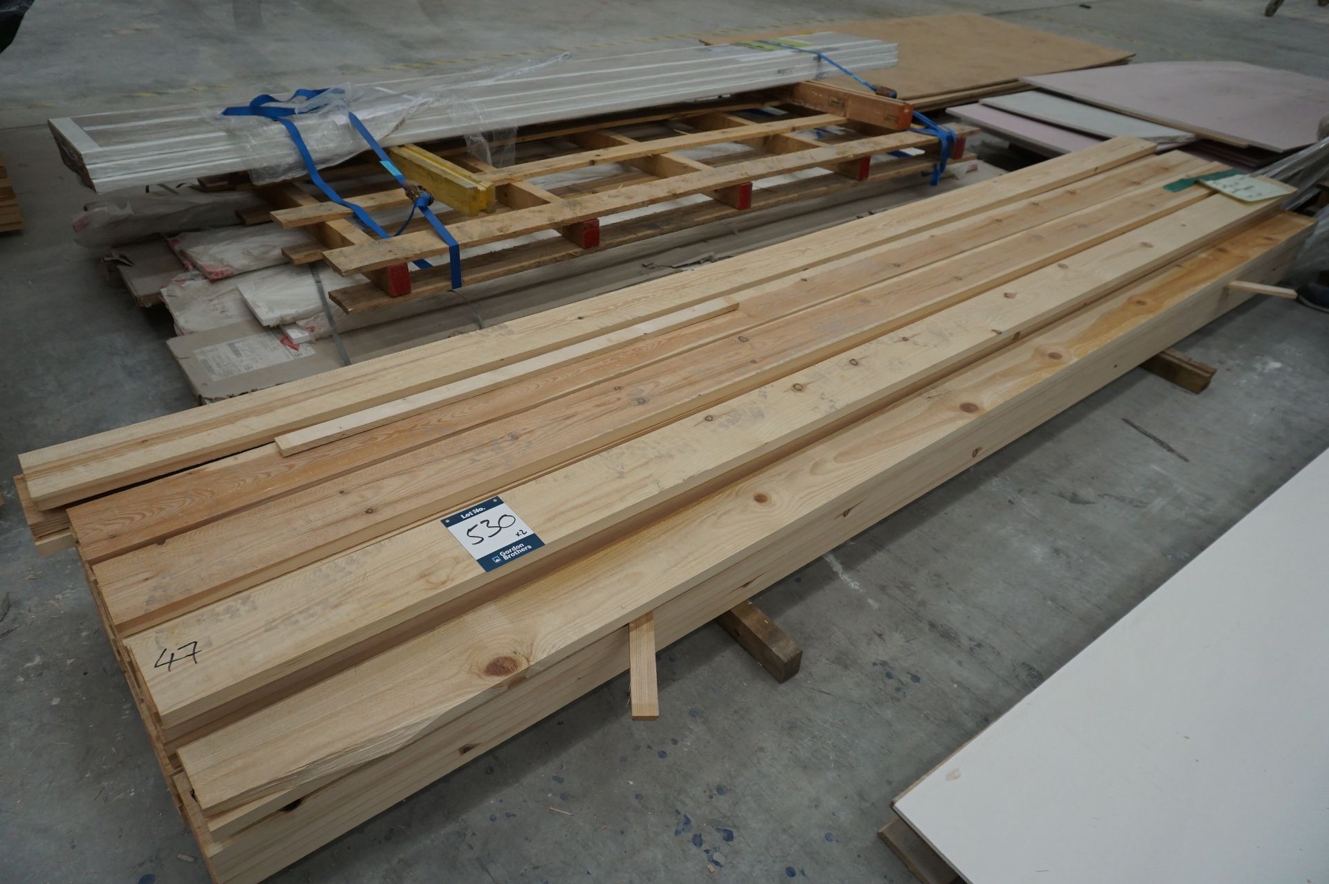 270x (no.) lengths 3.6m x 130mm x 25mm window cheeking timber - Image 3 of 5