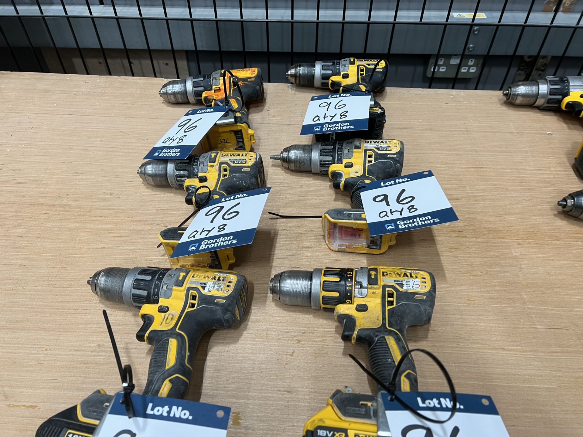 8x (no.) DeWalt, DCD796 18v battery hammer drills with 4x batteries, 2AH and 2 DCB 113 chargers - Image 2 of 6