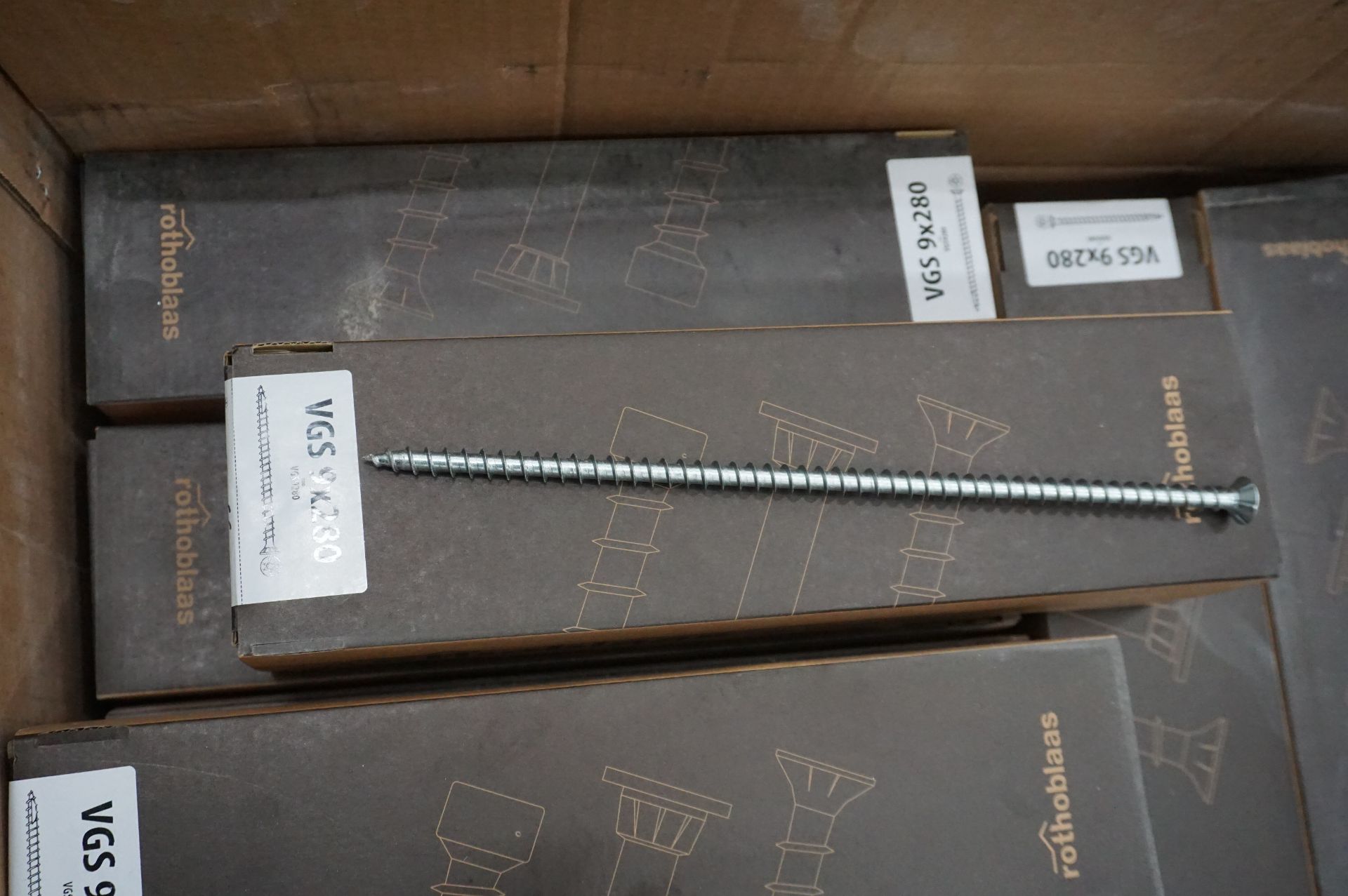 1x (no.) pallet box of Rothoblaas screws to include VGS 9 x 280mm self tapping wood screws qty 1500 - Image 3 of 5