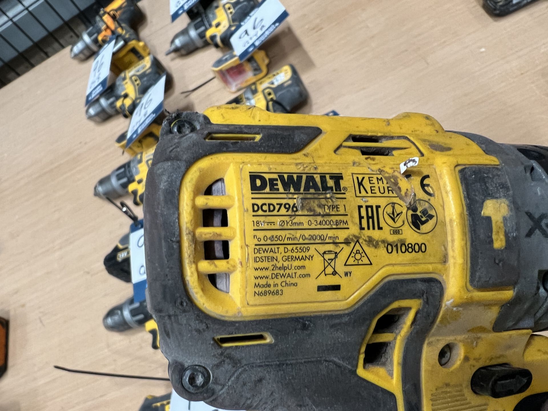 8x (no.) DeWalt, DCD796 18v battery hammer drills with 4x batteries, 2AH and 2 DCB 113 chargers - Image 4 of 6