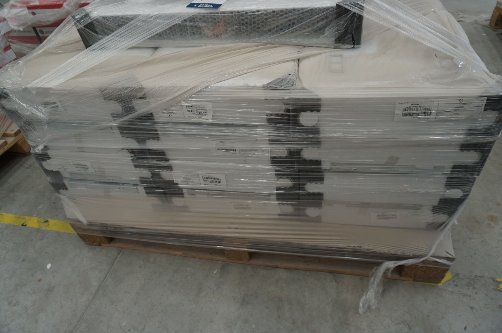 13 x (no.) Towelrads, Compact T22 400 x 800mm white panel radiators, Part No. 2240080LN0113 - Image 2 of 5
