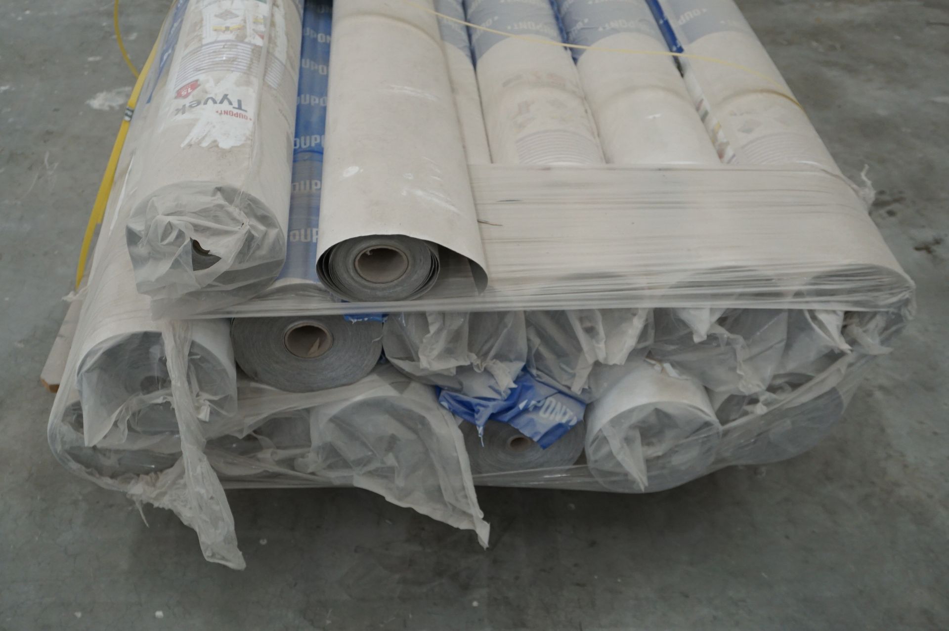 13x (no.) rolls Dupont, Tyvek Supro roofing underlay - Image 3 of 5