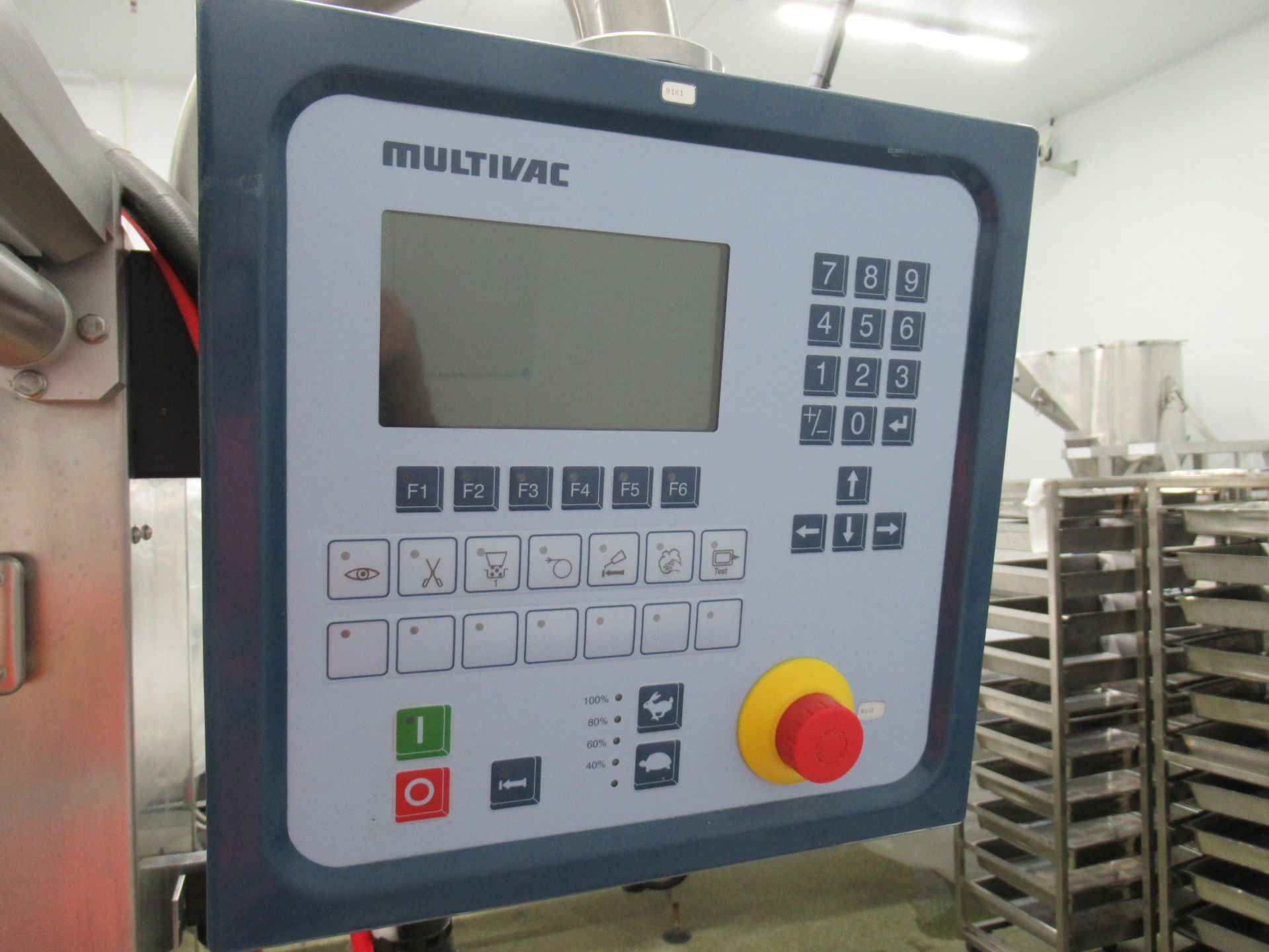 Multivac R140 thermoformer. Serial no: 110403 (2006) with outfeed conveyor - Image 12 of 14