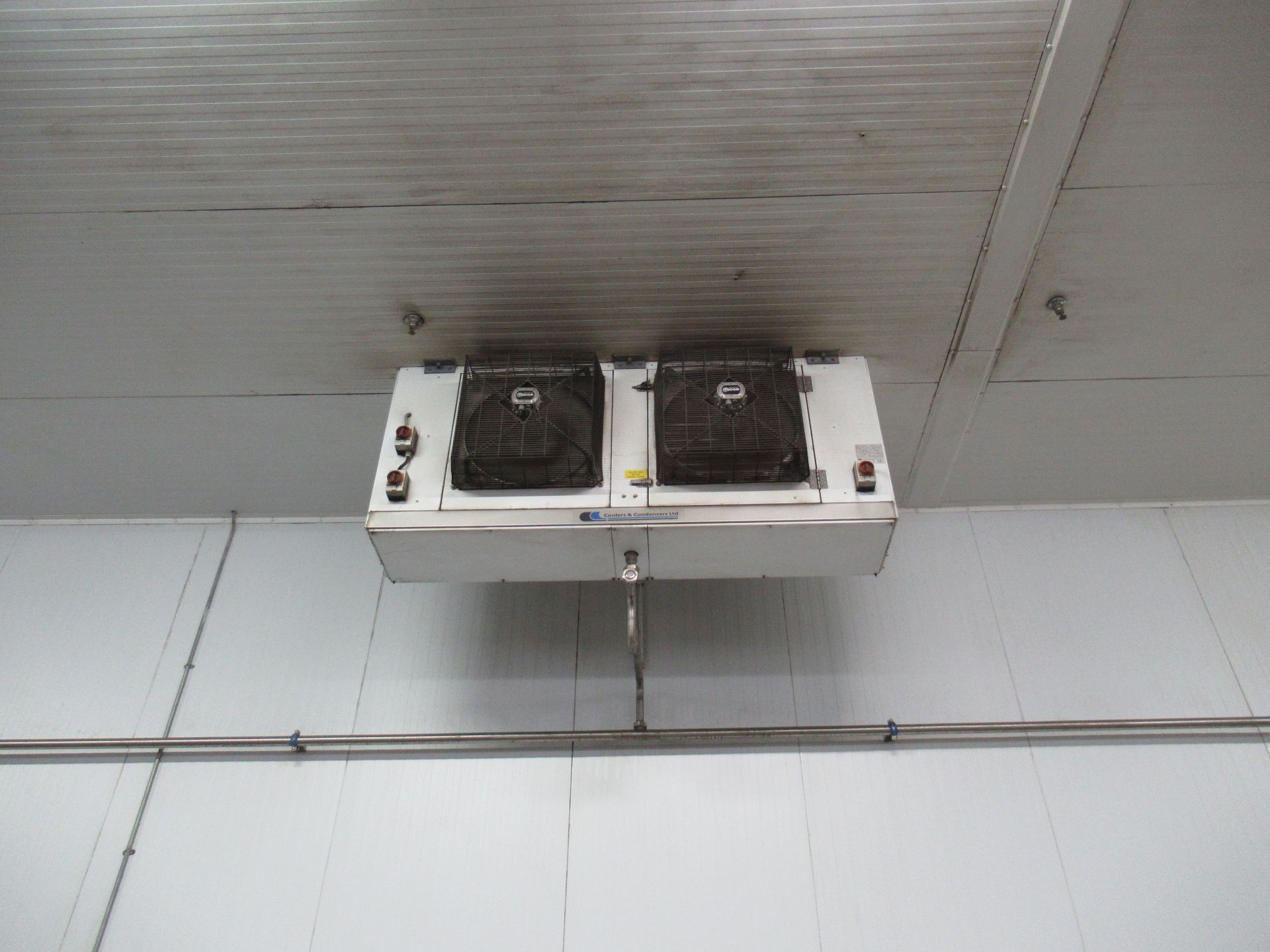 4 Coolers and Condensers cooling evaporators, 2 fan acceptance of the highest bid on this lot is - Image 4 of 6