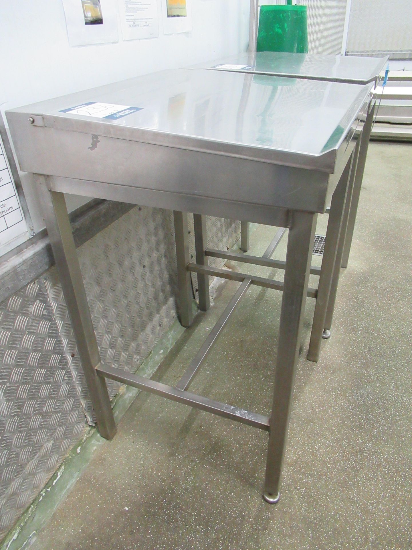 2 Stainless steel desks with lift up 700 x 640mm top, 1000mm height to top - Image 6 of 7