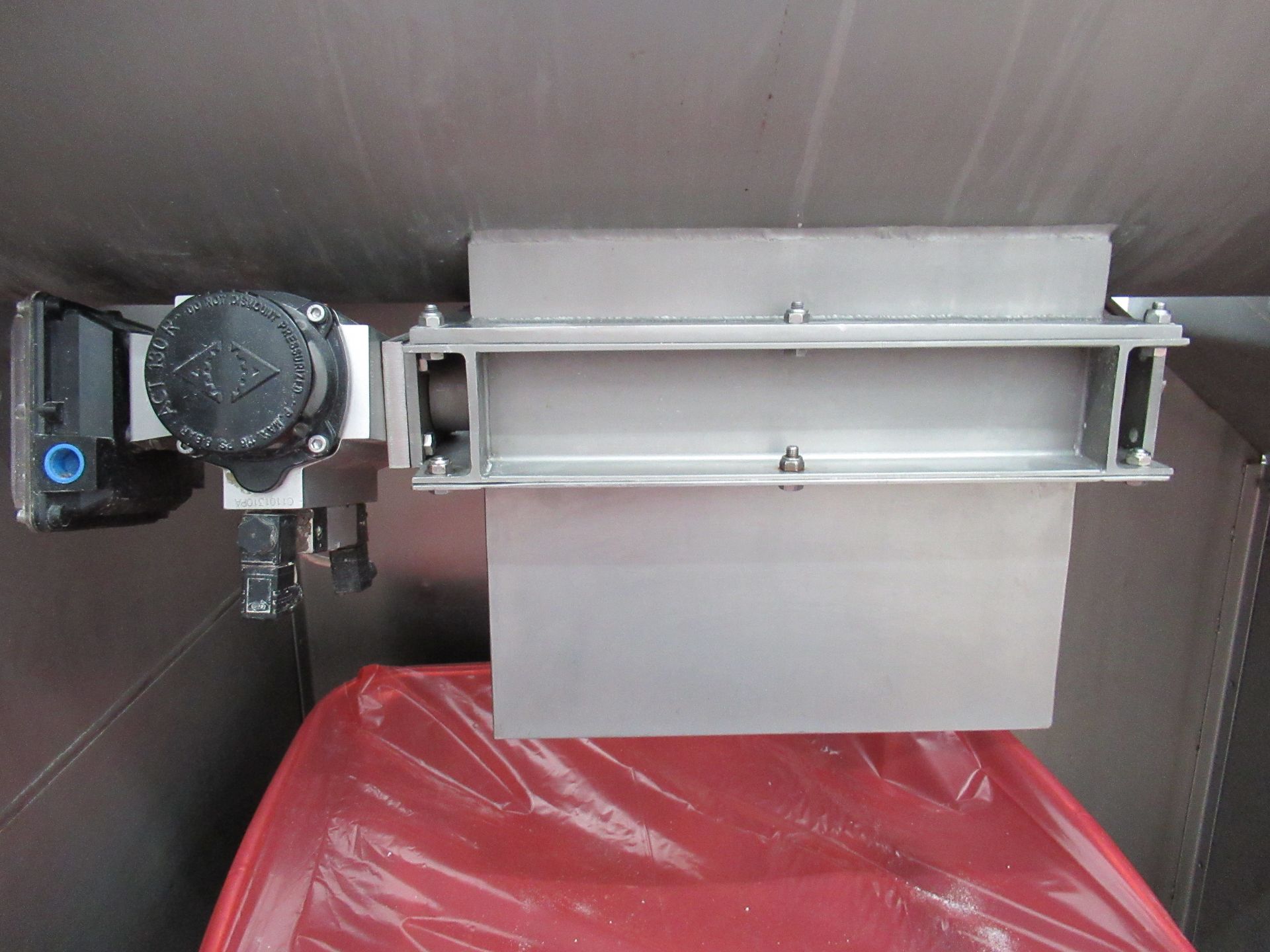 Winkworth RT200 stainless steel mixer Serial no: 16497 (2001) tare weight 1080kg, with fixed Base - Image 3 of 14