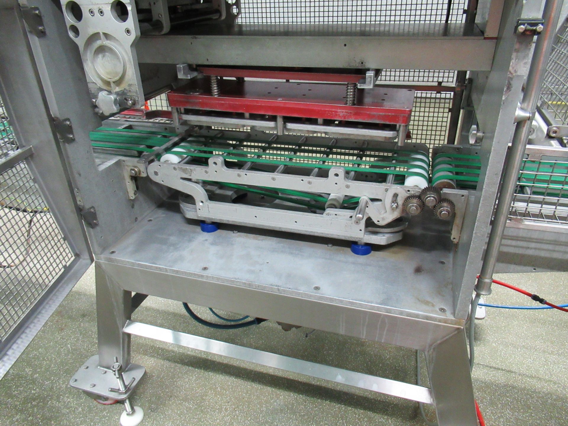 Proseal Fastpack F45 automatic inline tray sealer. Serial no: 1197 (2014) pneumatic and servo - Image 3 of 14