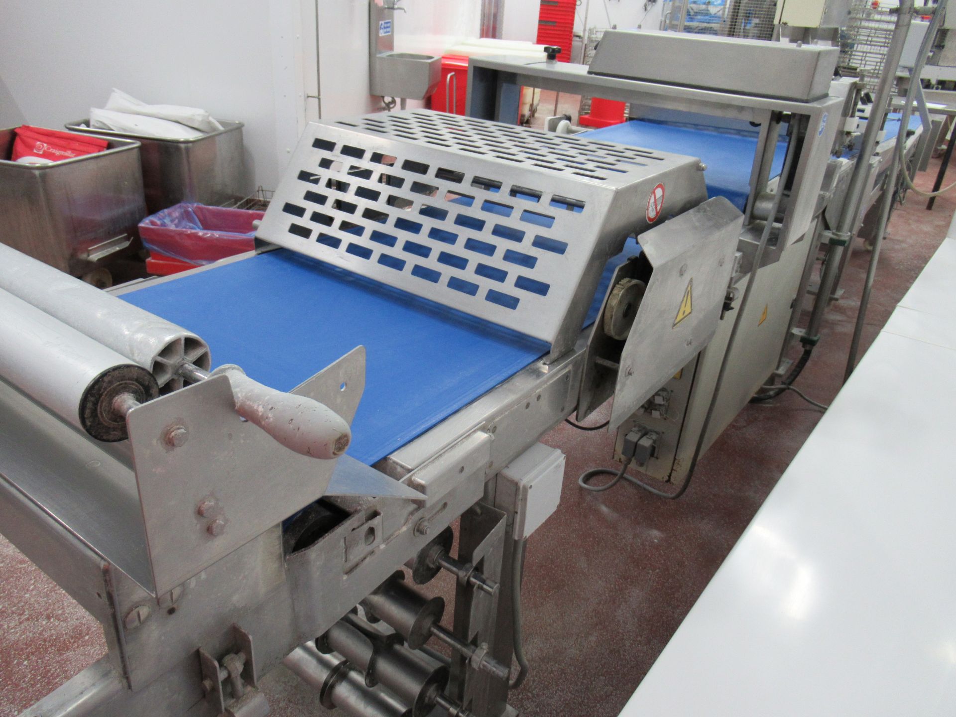 Rondo 650mm pastry line comprised of 3m conveyor, lattice cuter, two single pastry cutter heads, one - Image 16 of 20
