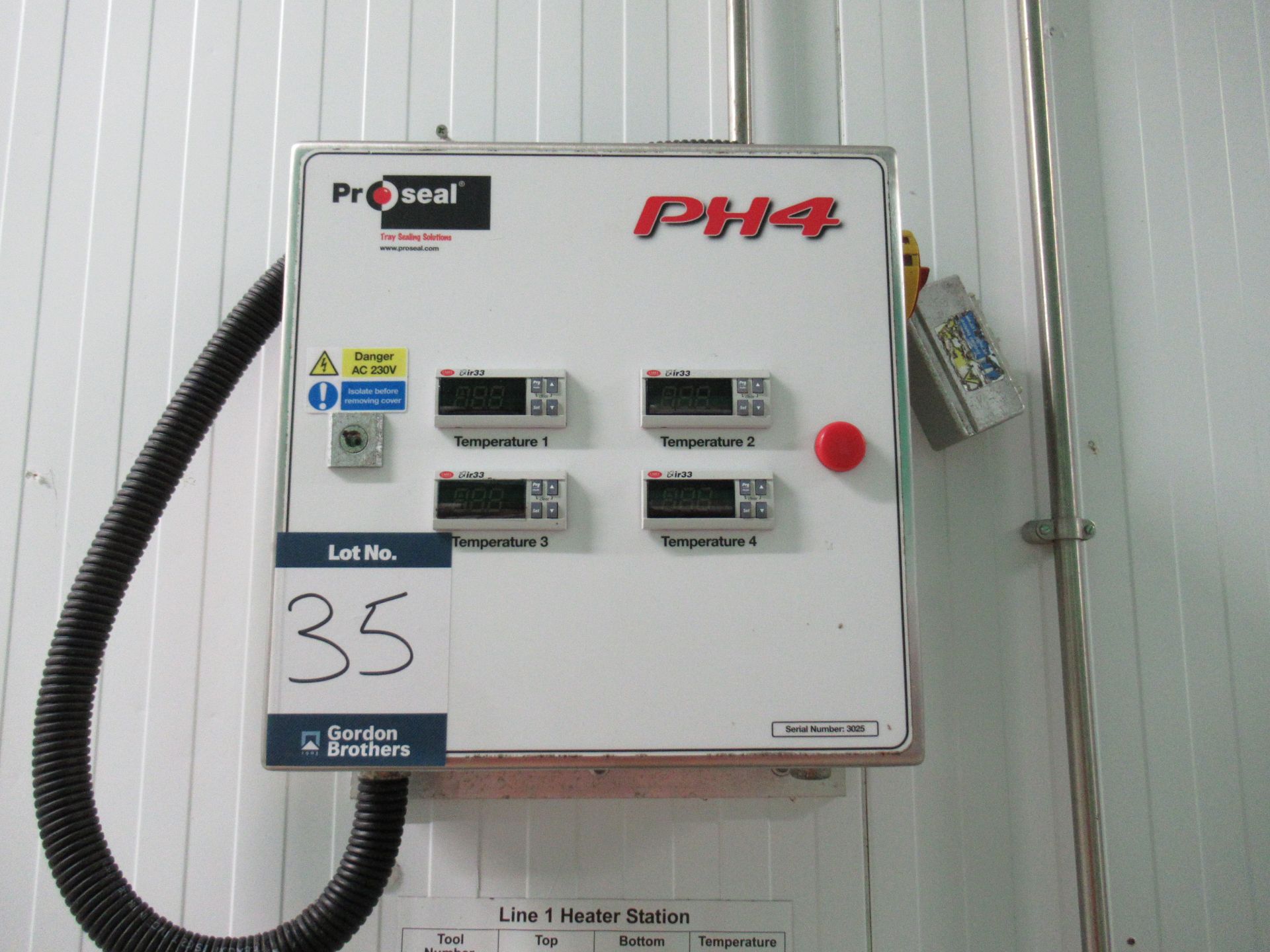 Proseal PH4 tool pre-heater panel. Serial no: 3025 wall mounted