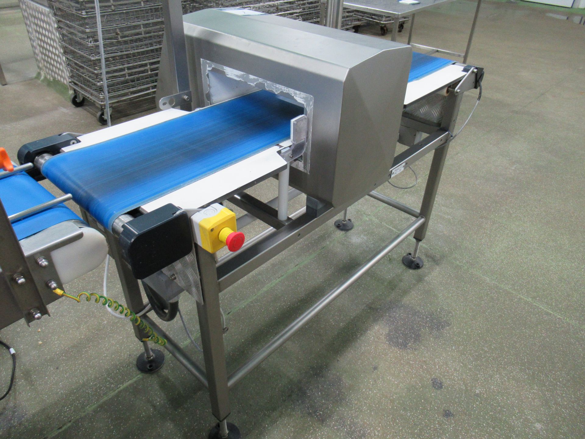 Ceia THS/M through feed metal detector. Serial no: 20300211004, 350 x 150mm aperture, mounted on 1. - Image 5 of 8