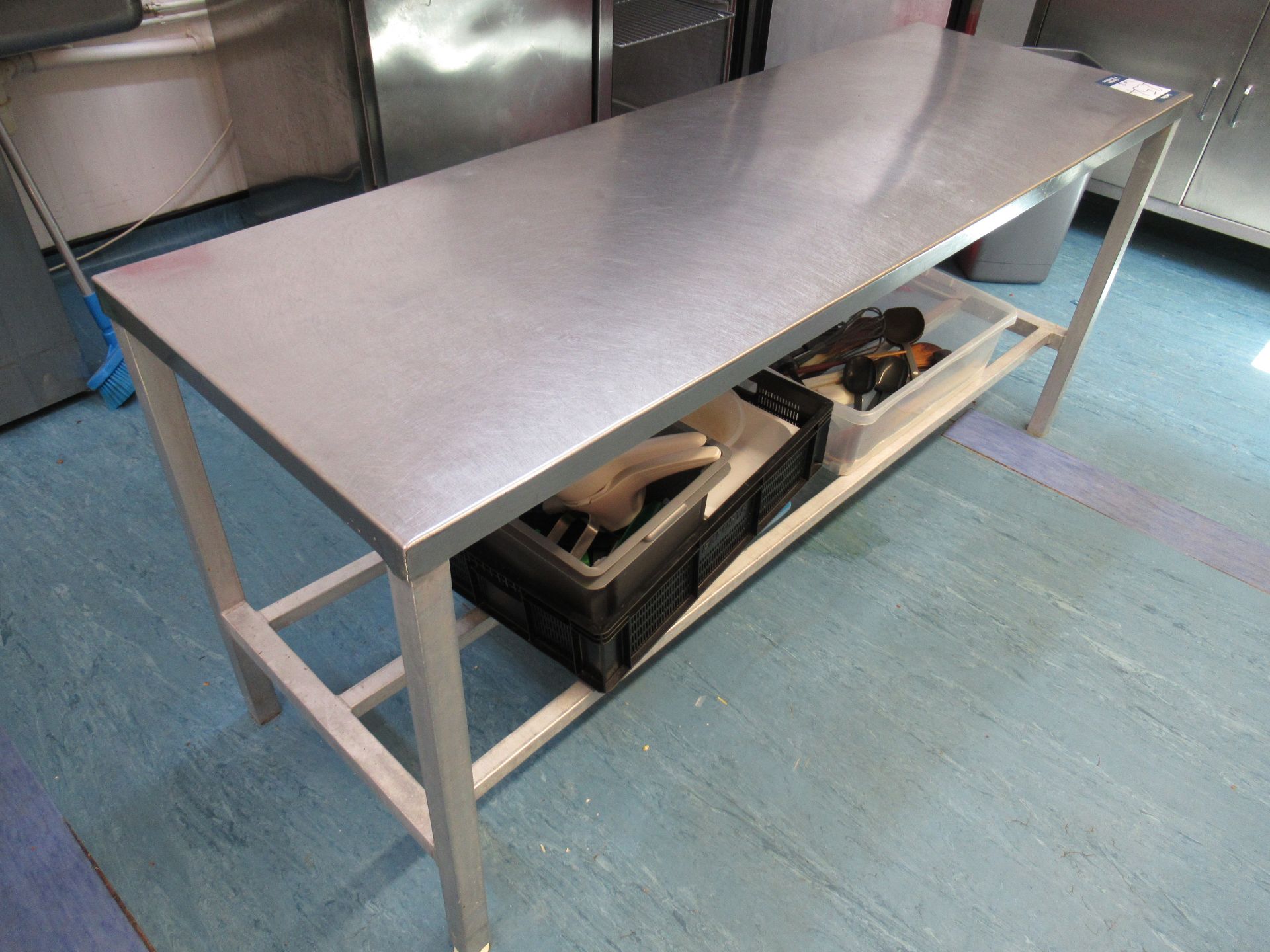 2 Stainless steel tables with 1800 x 600mm work surfaces, one with aluminium frame - Image 2 of 5