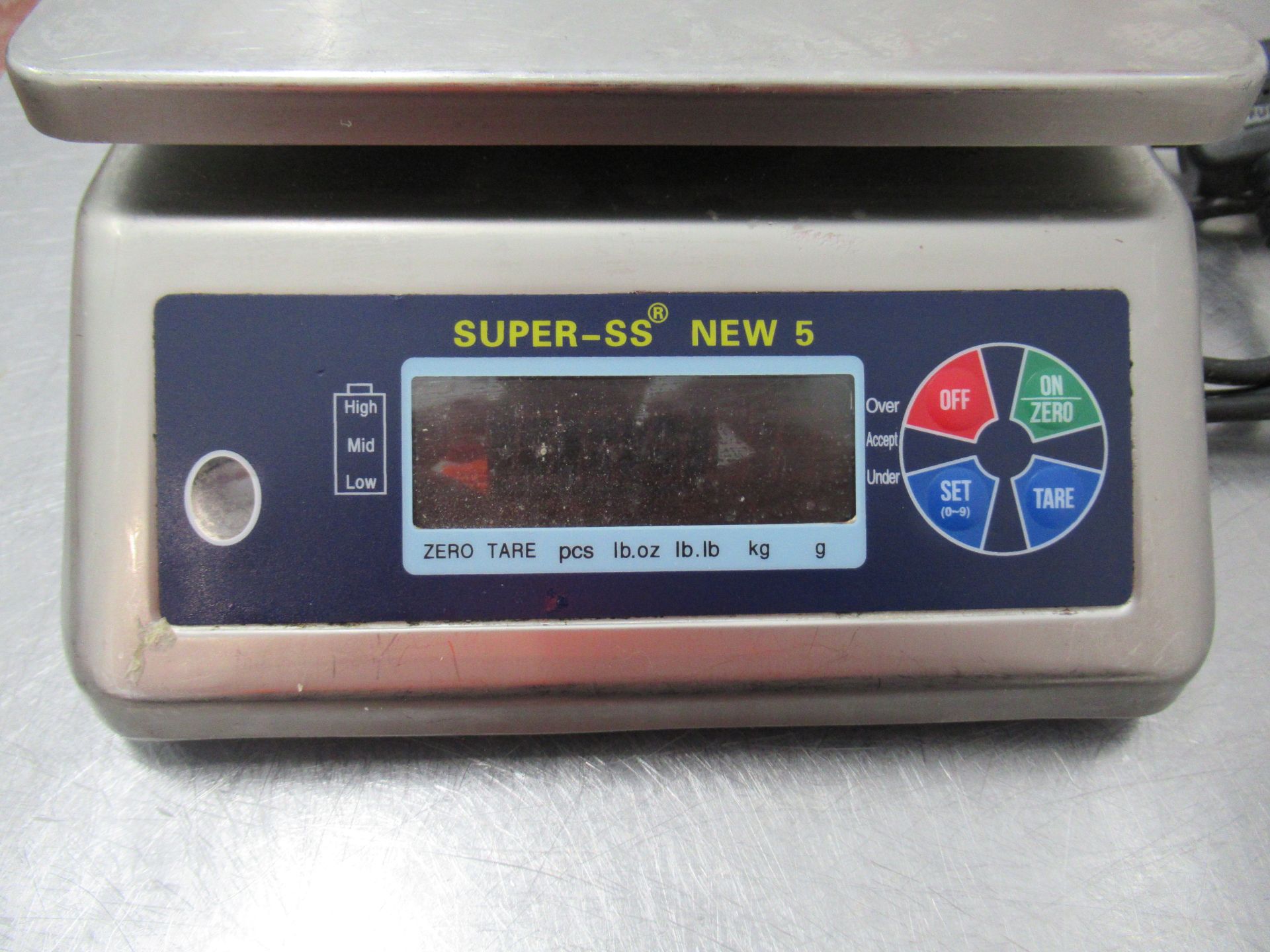 Super-SS New5 digital weigh scale Serial no. 2103001, 3kg x 1.0g, platform dimensions 225mm x - Image 2 of 5