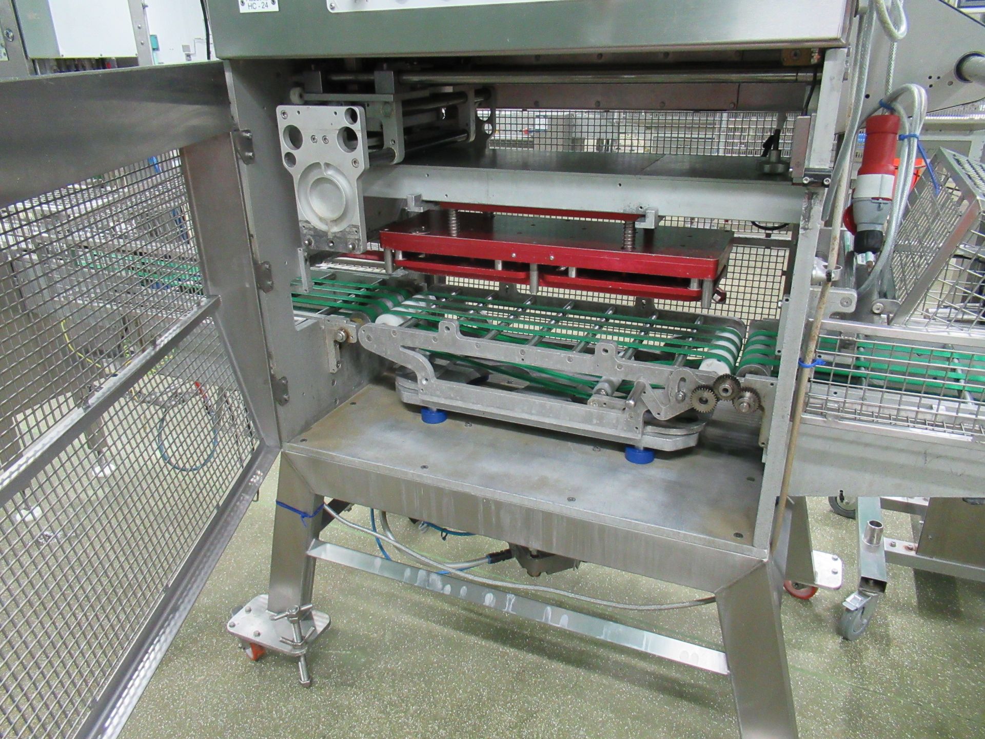 Proseal Fastpack F45 automatic inline tray sealer. Serial no: 1196 (2014) pneumatic and servo - Bild 4 aus 15